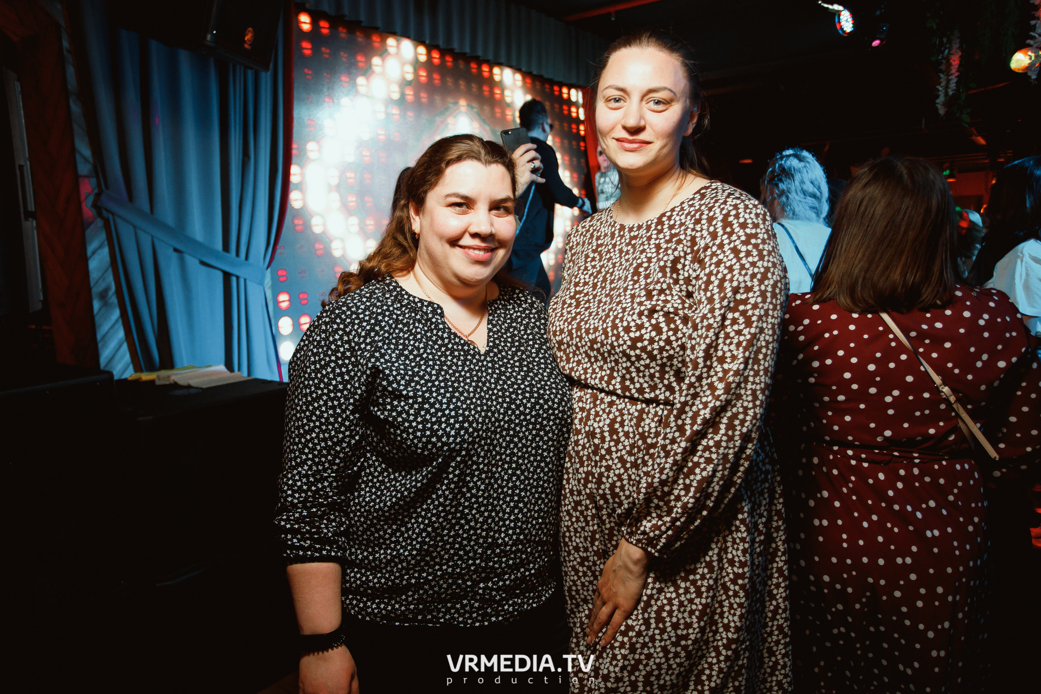 Концерт группы «Отпетые Мошенники» в гриль-баре «Жара»