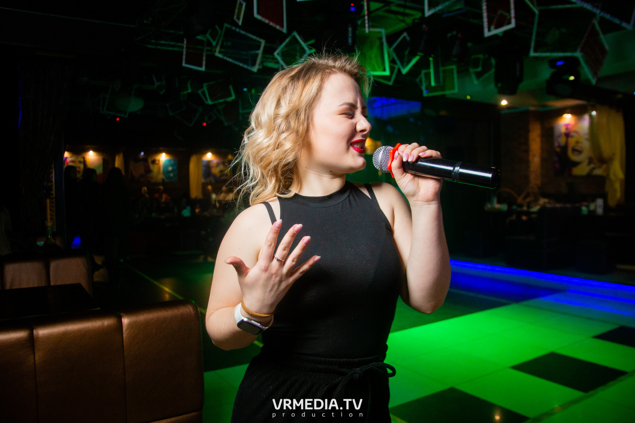 #СтихийноеКараоке в караоке-баре «Четыре стихии»