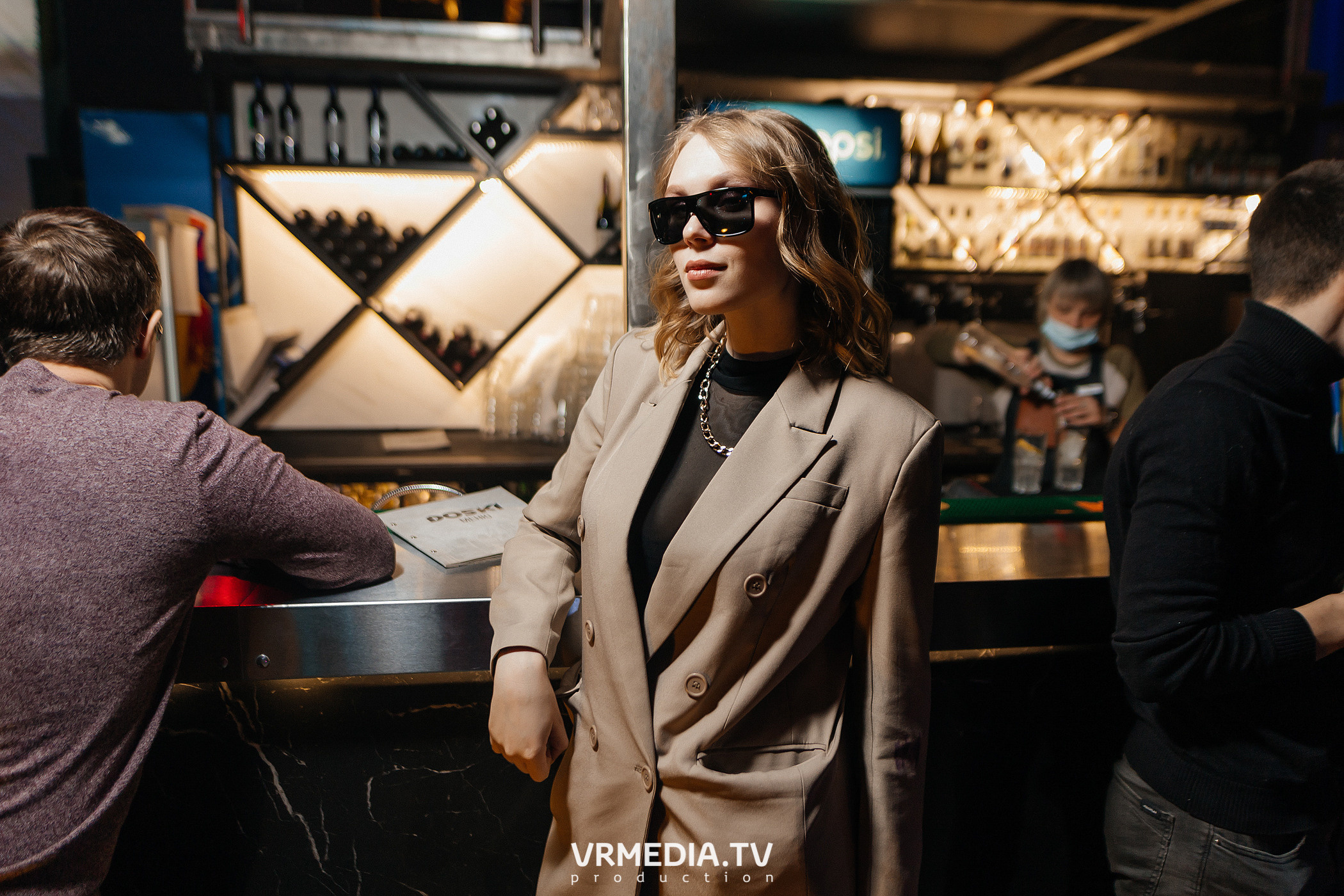 Выходные в баре «DOSKI»