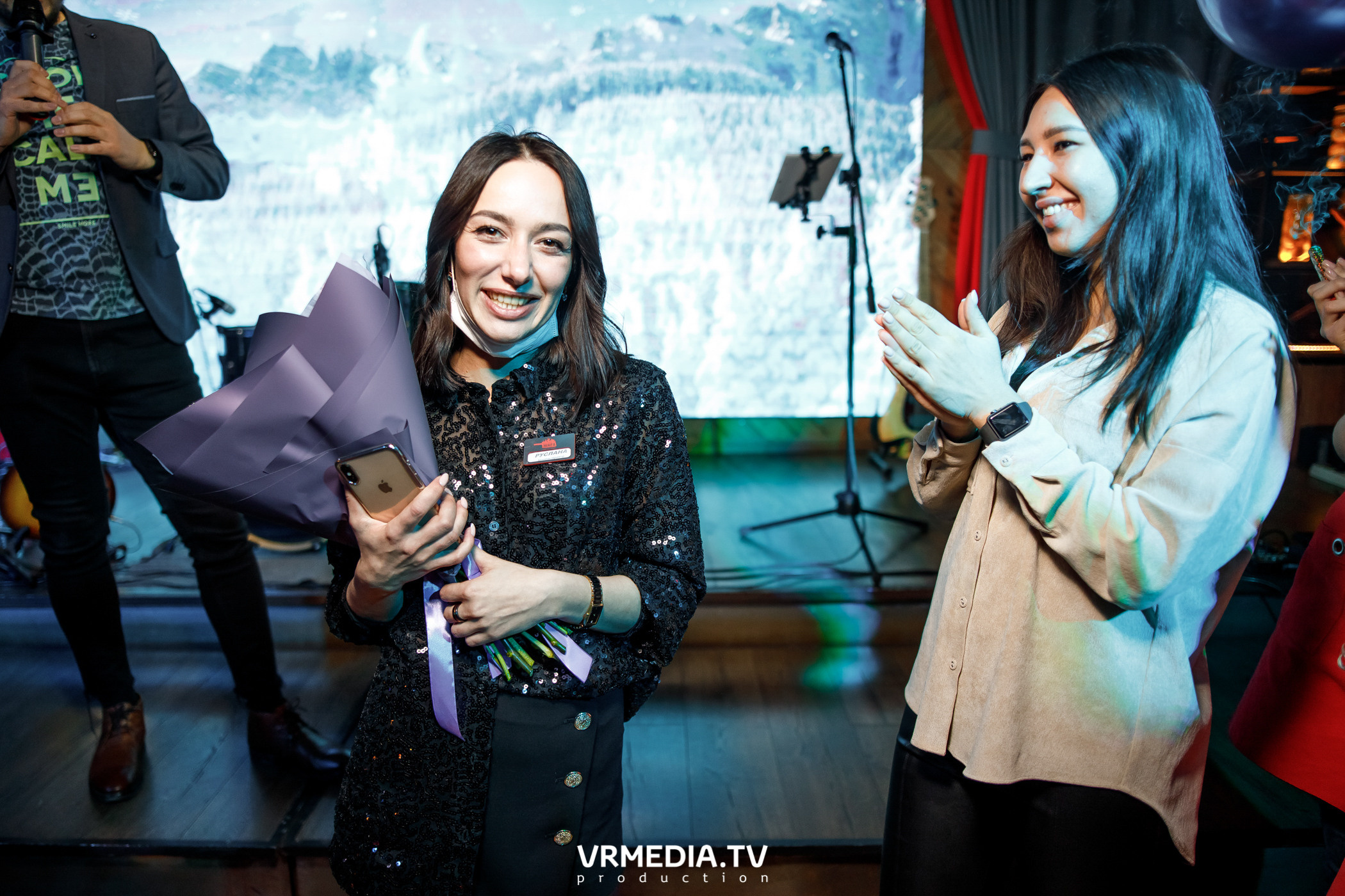 Крупным Планом в гриль-баре «Жара»