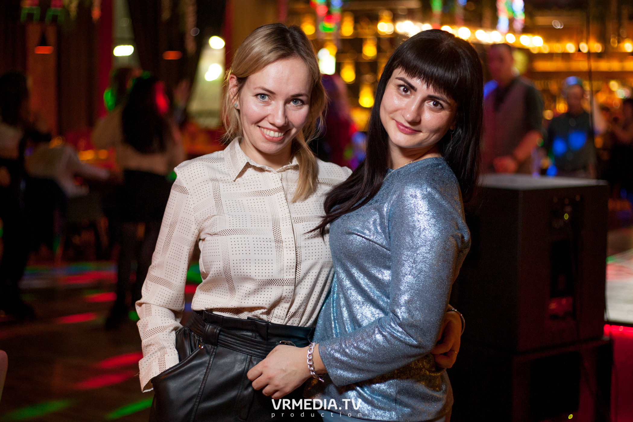 Крупным Планом в гриль-баре «Жара»