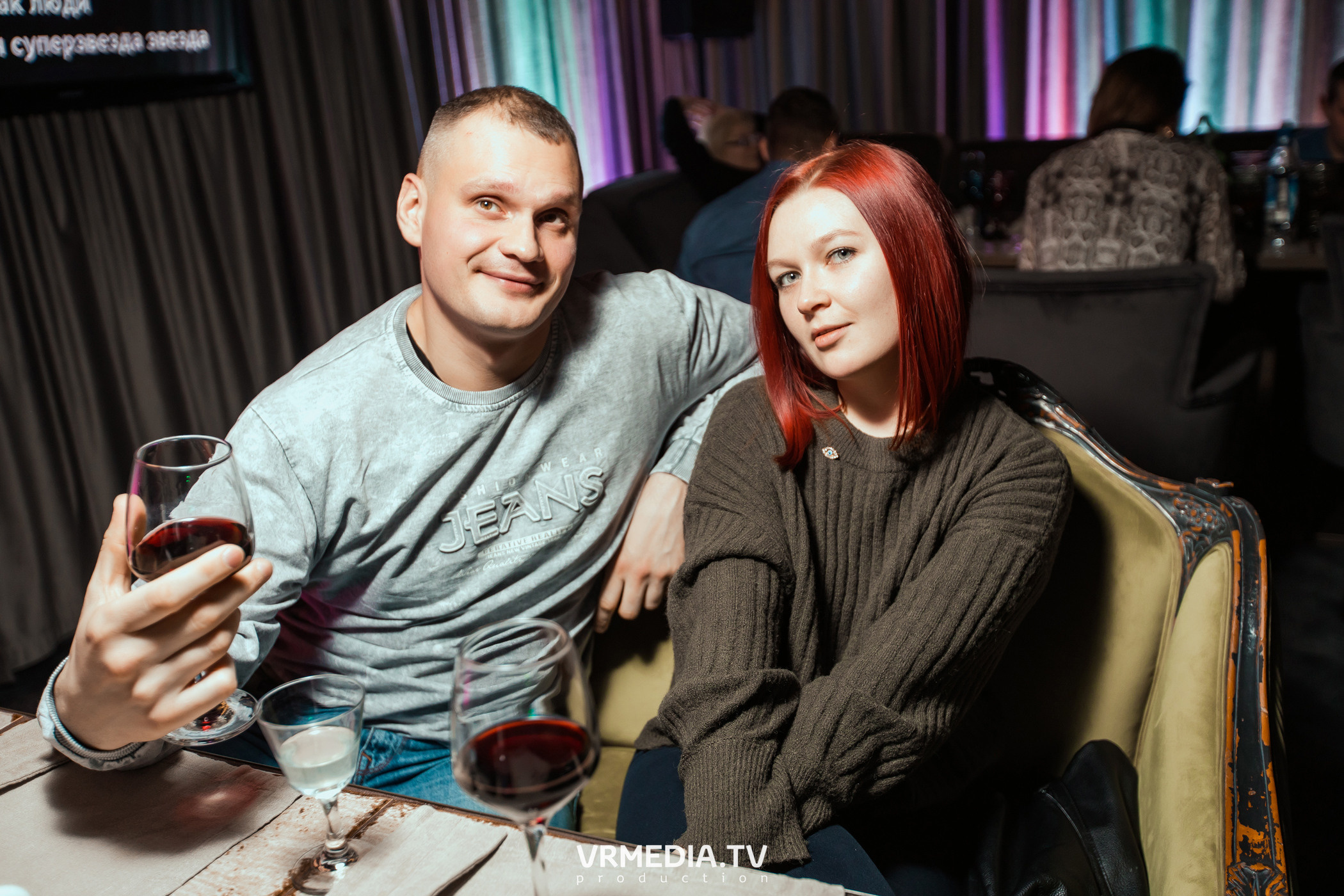 Довольно старый Новый год в караоке «Volna»