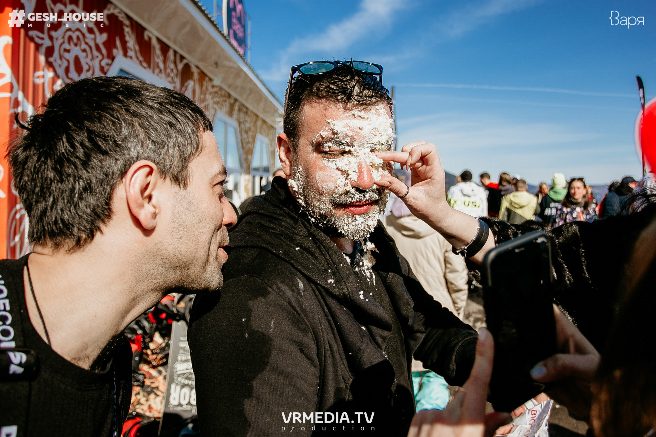 GESH HOUSE MUSIC в ВАРЯ бар