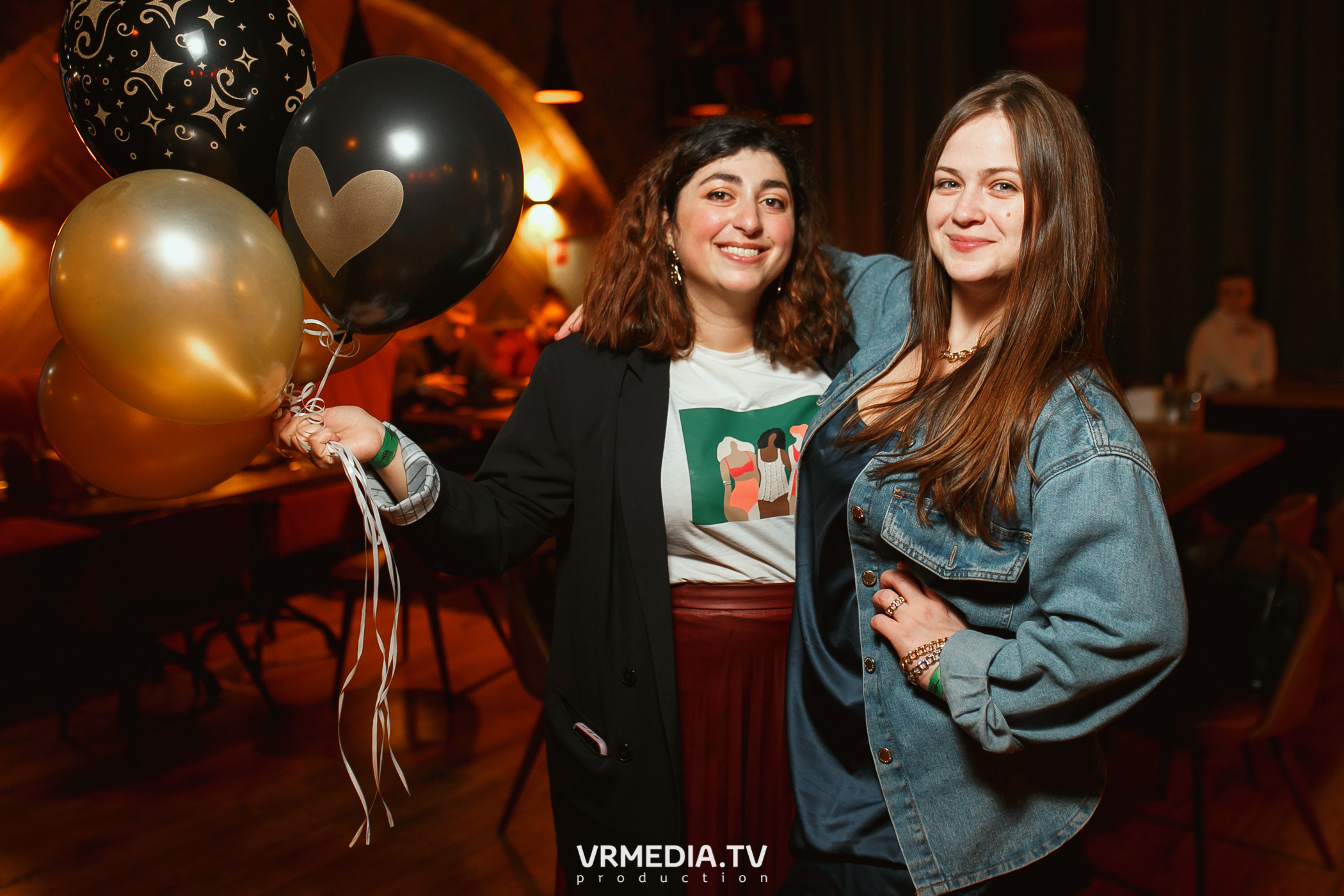 Крупным Планом в гриль-баре «Жара»