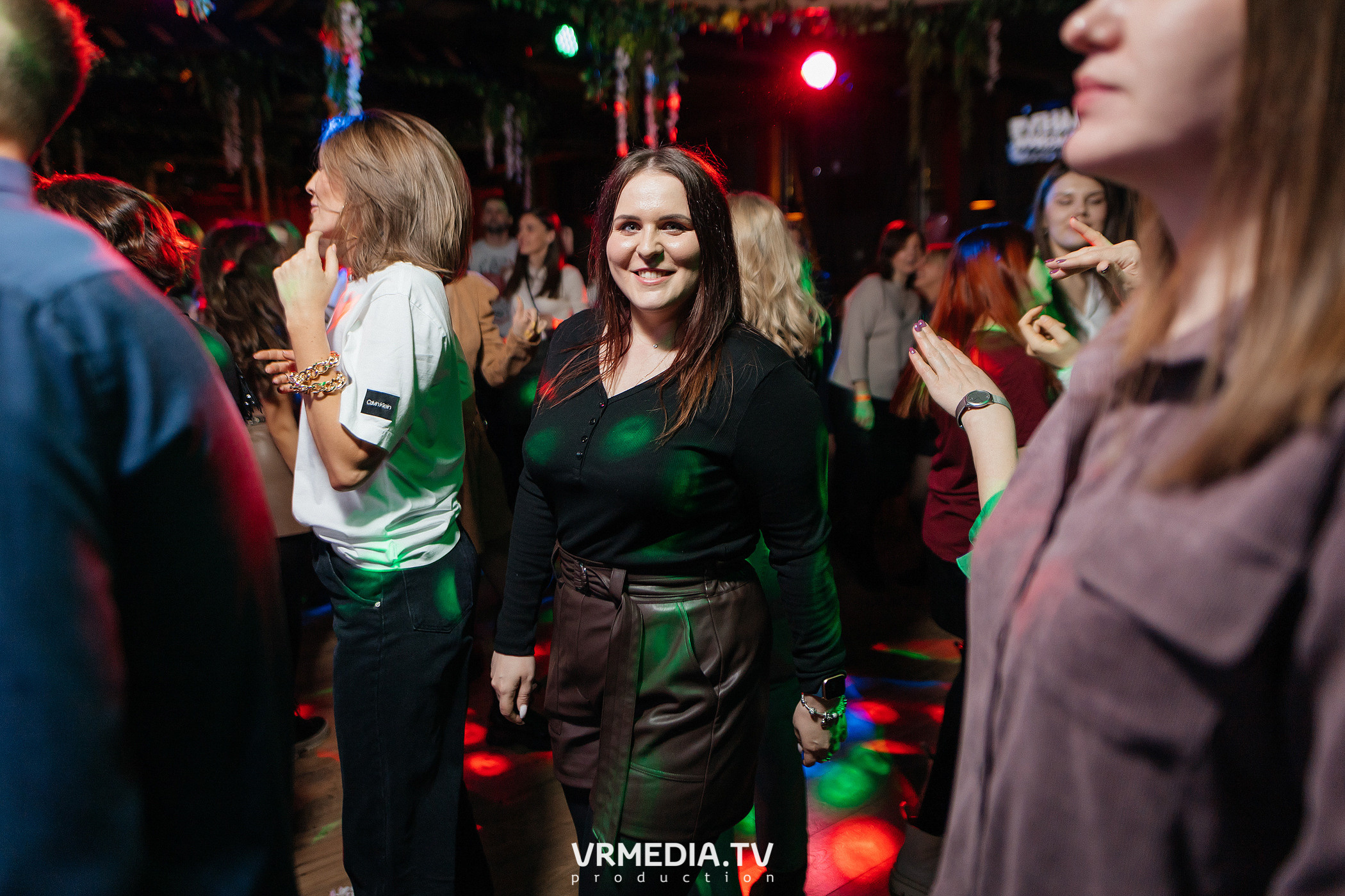 Крупным Планов в гриль-баре «Жара»