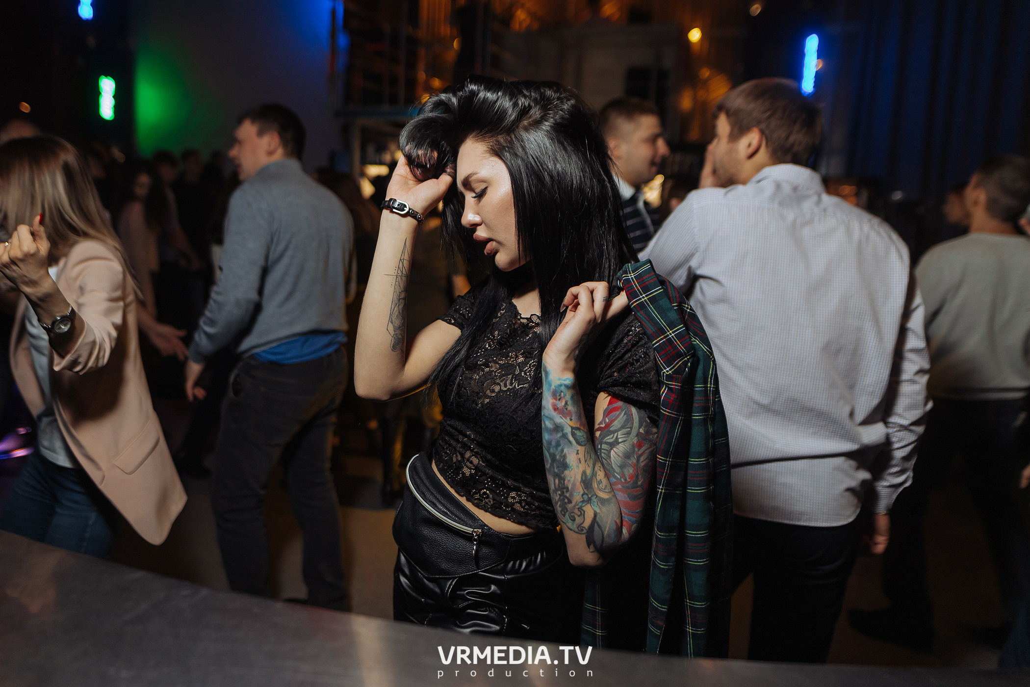 Выходные в баре «DOSKI»