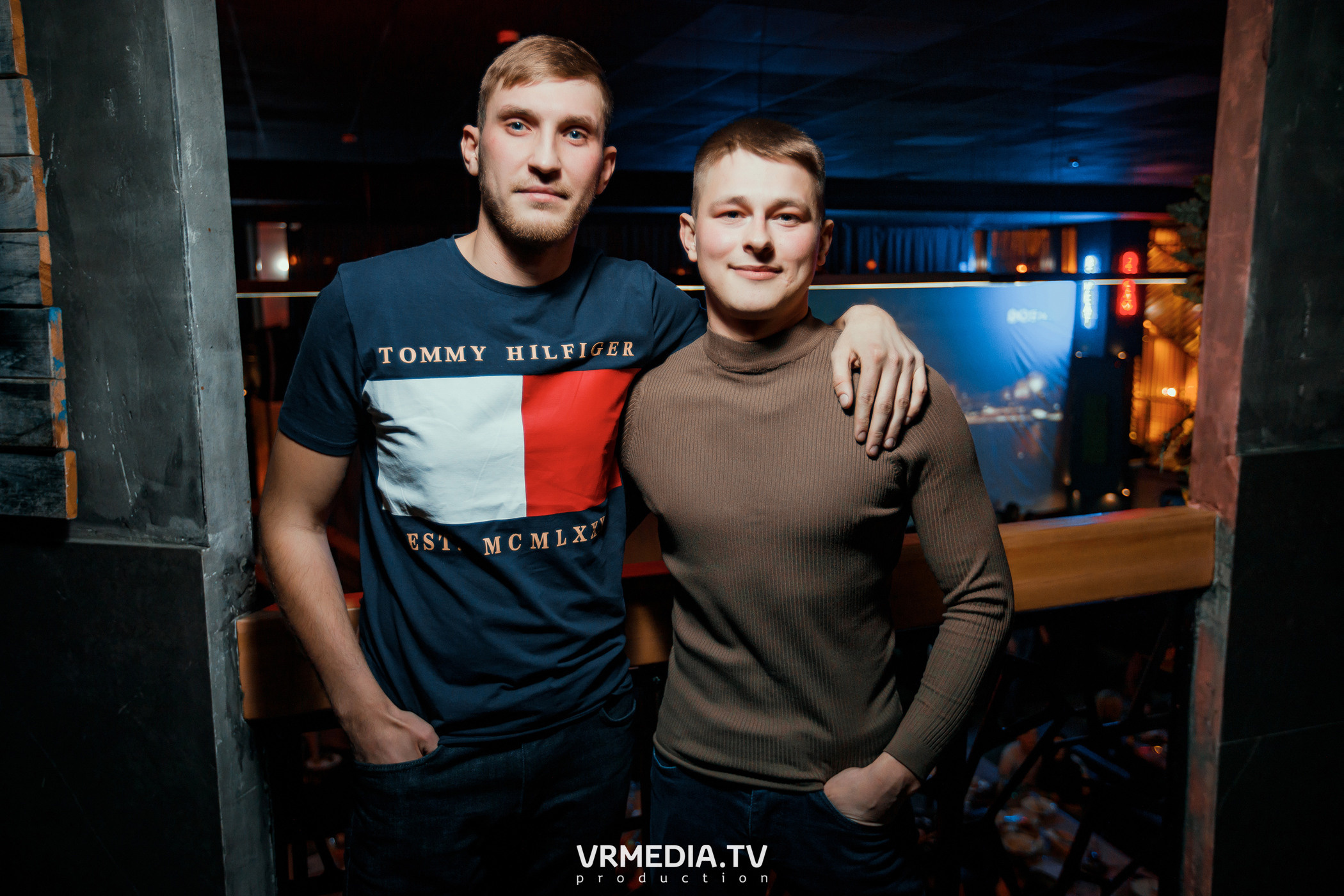 Выходные в баре «DOSKI»