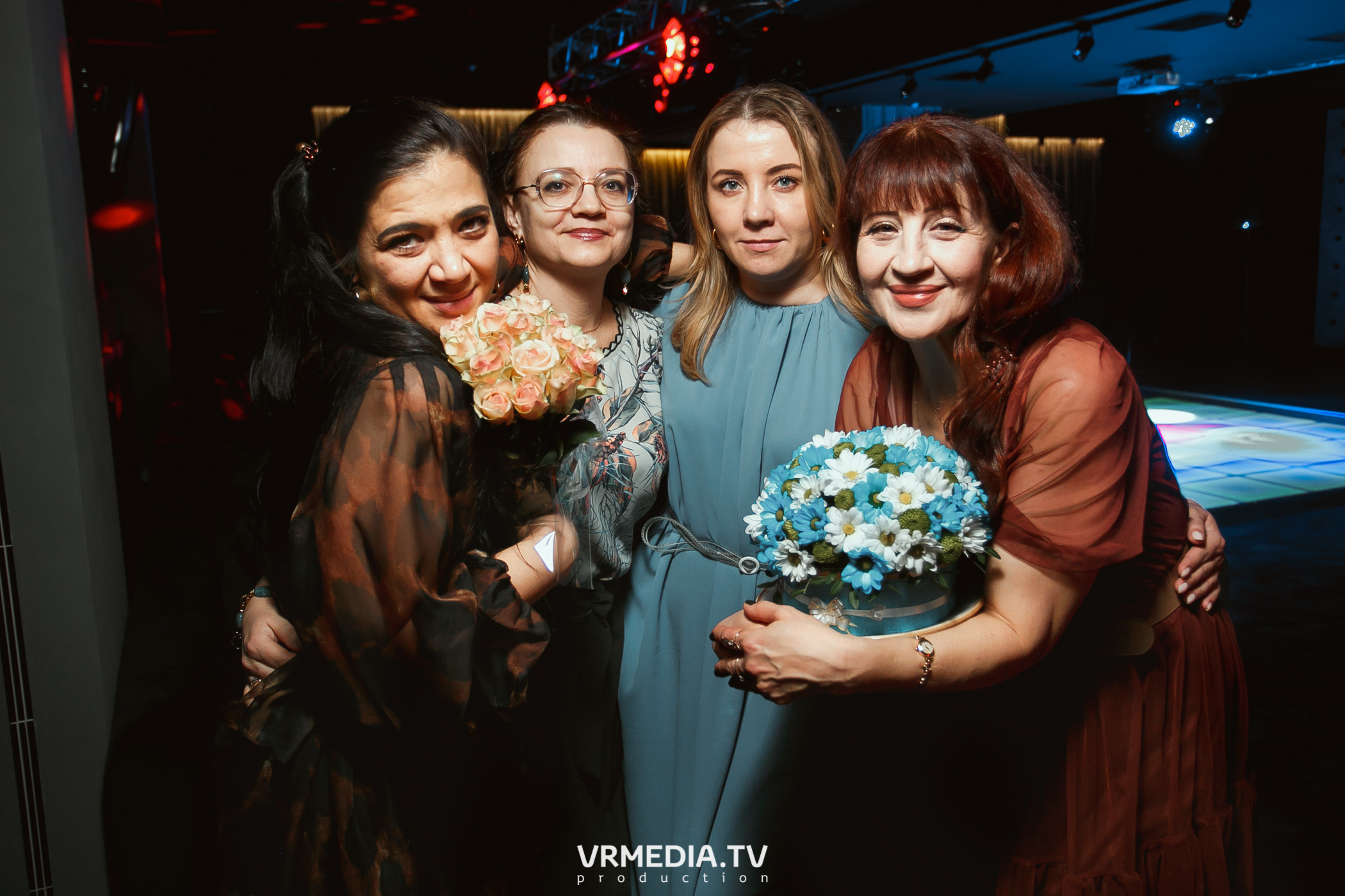 Women’s weekend в караоке «Volna»