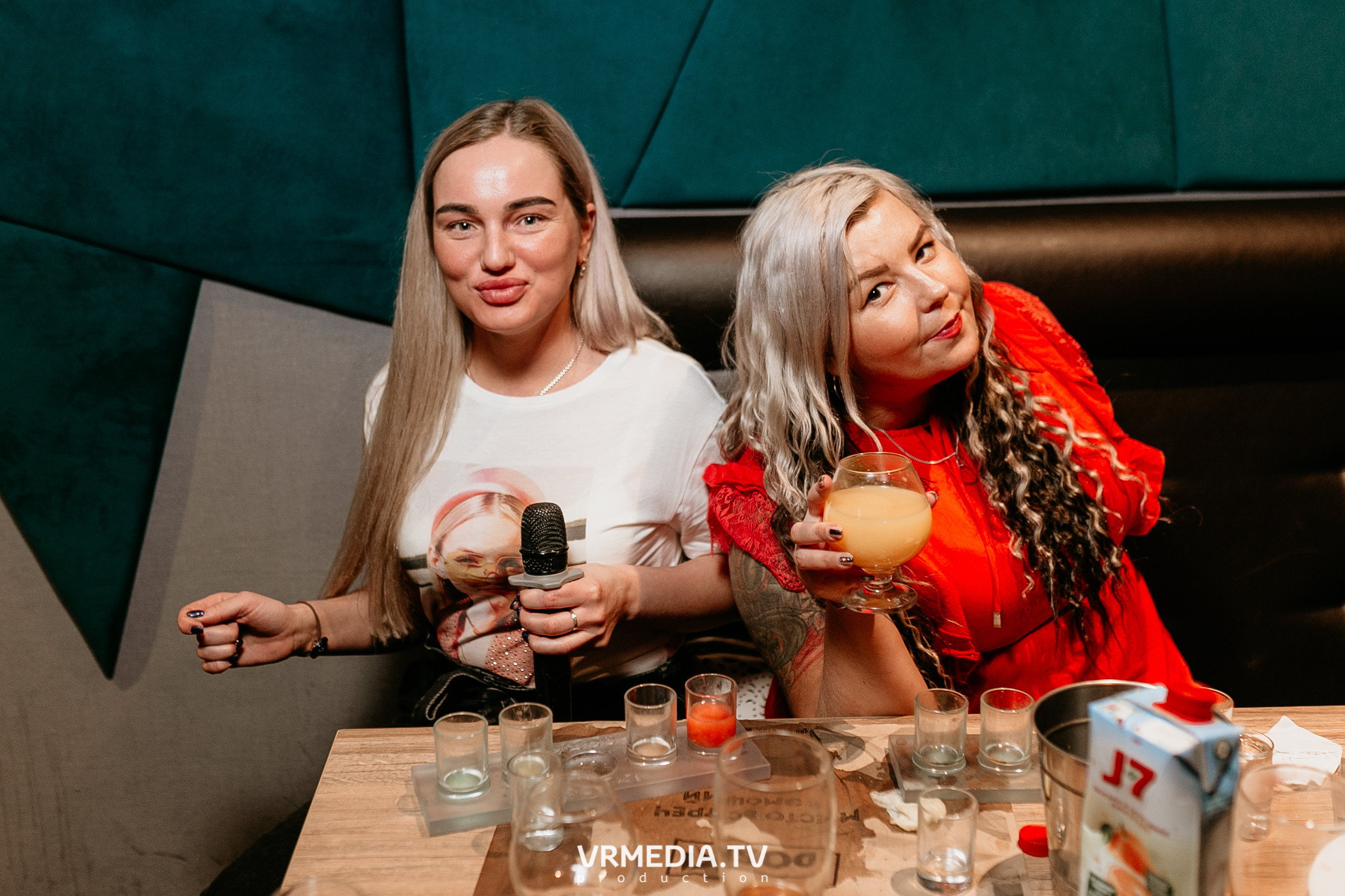 Выходные в баре «DOSKI»