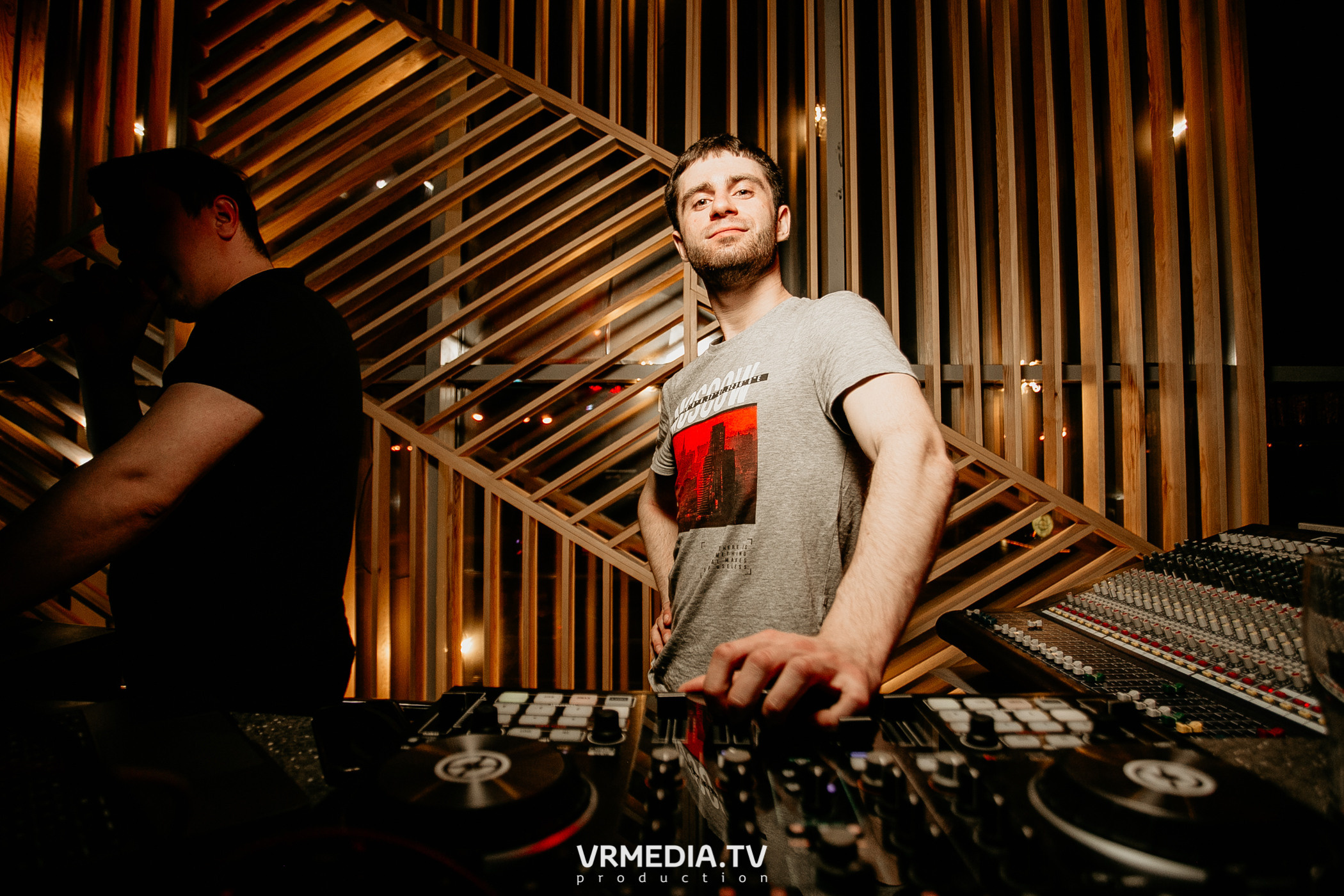 Выходные в баре «DOSKI»