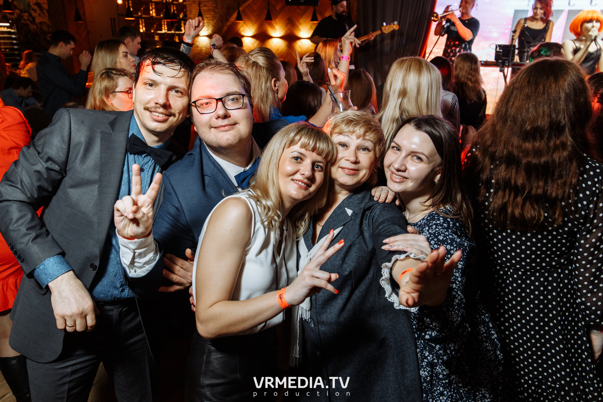 #ЖаркийЖенскийДень в гриль-баре «Жара»