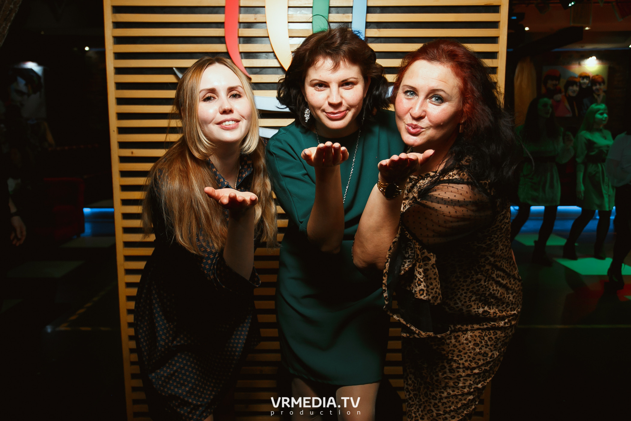 Международный женский день в караоке-баре «Четыре стихии»