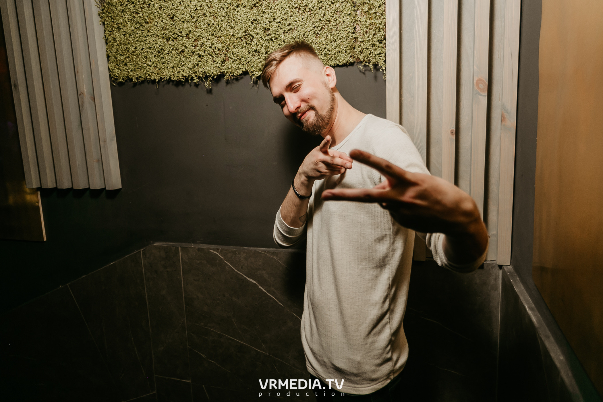 Выходные в баре «DOSKI»