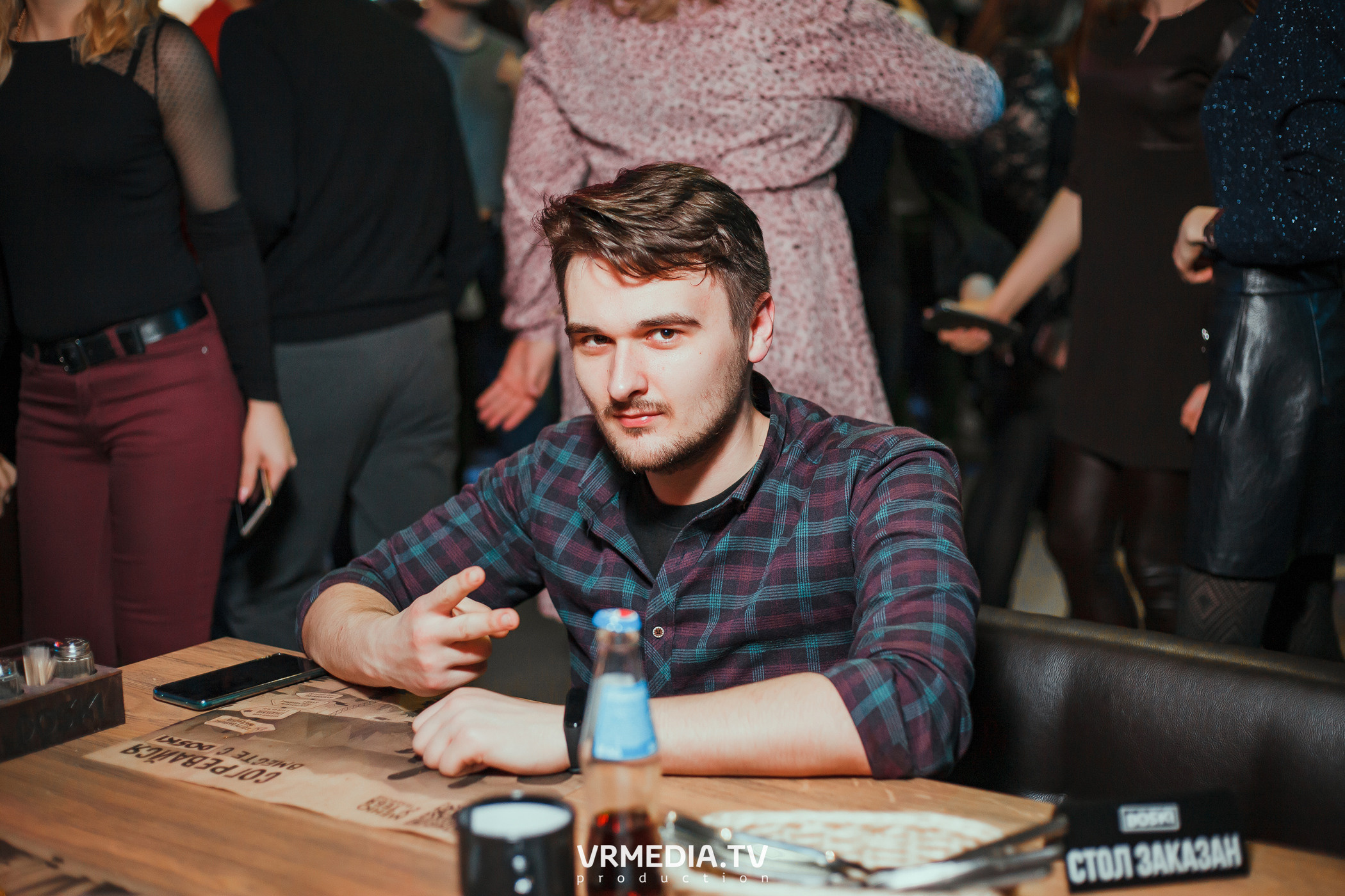 Выходные в баре «DOSKI»