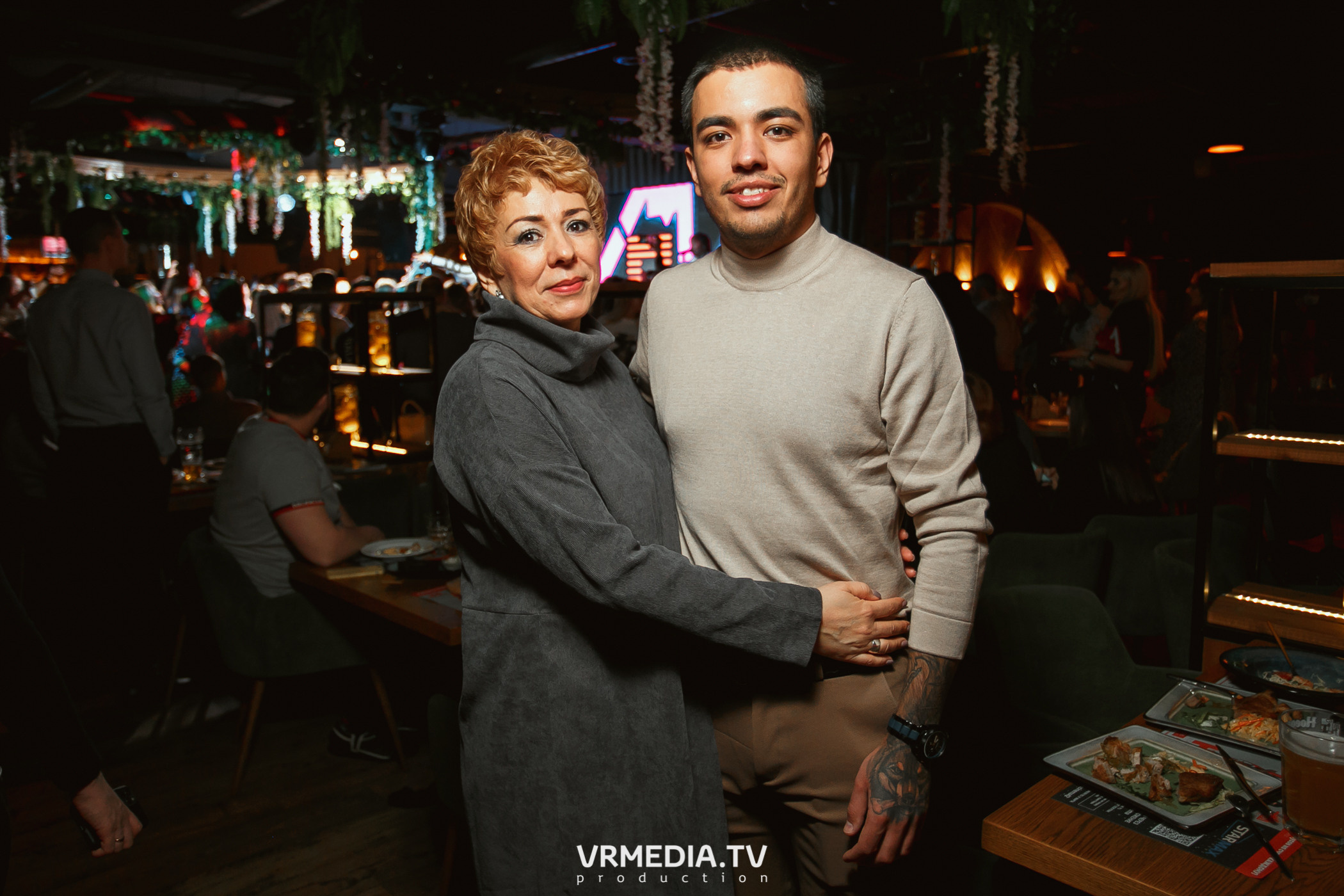 Группа «На-На» в гриль-баре «Жара»