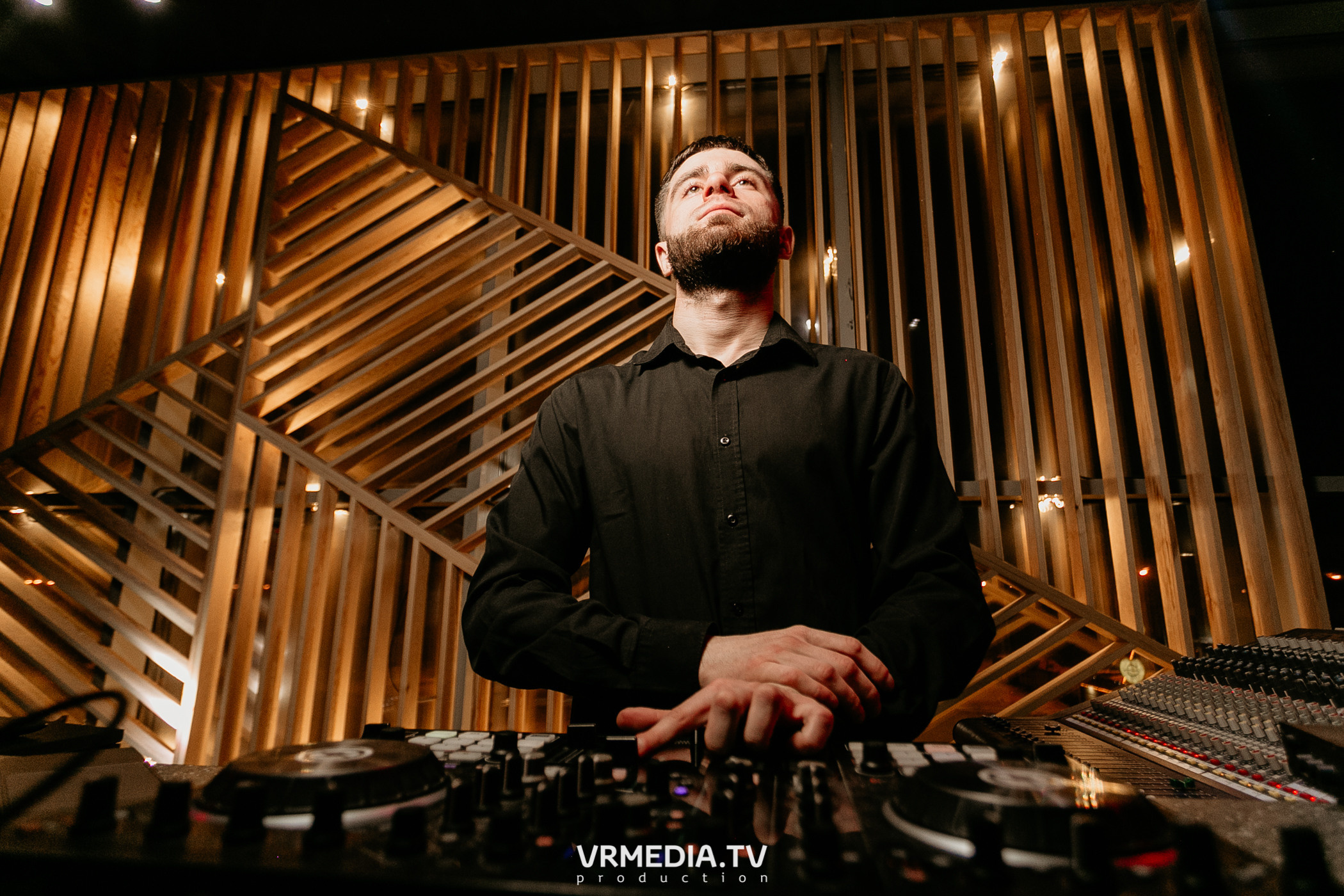 Выходные в баре «DOSKI»