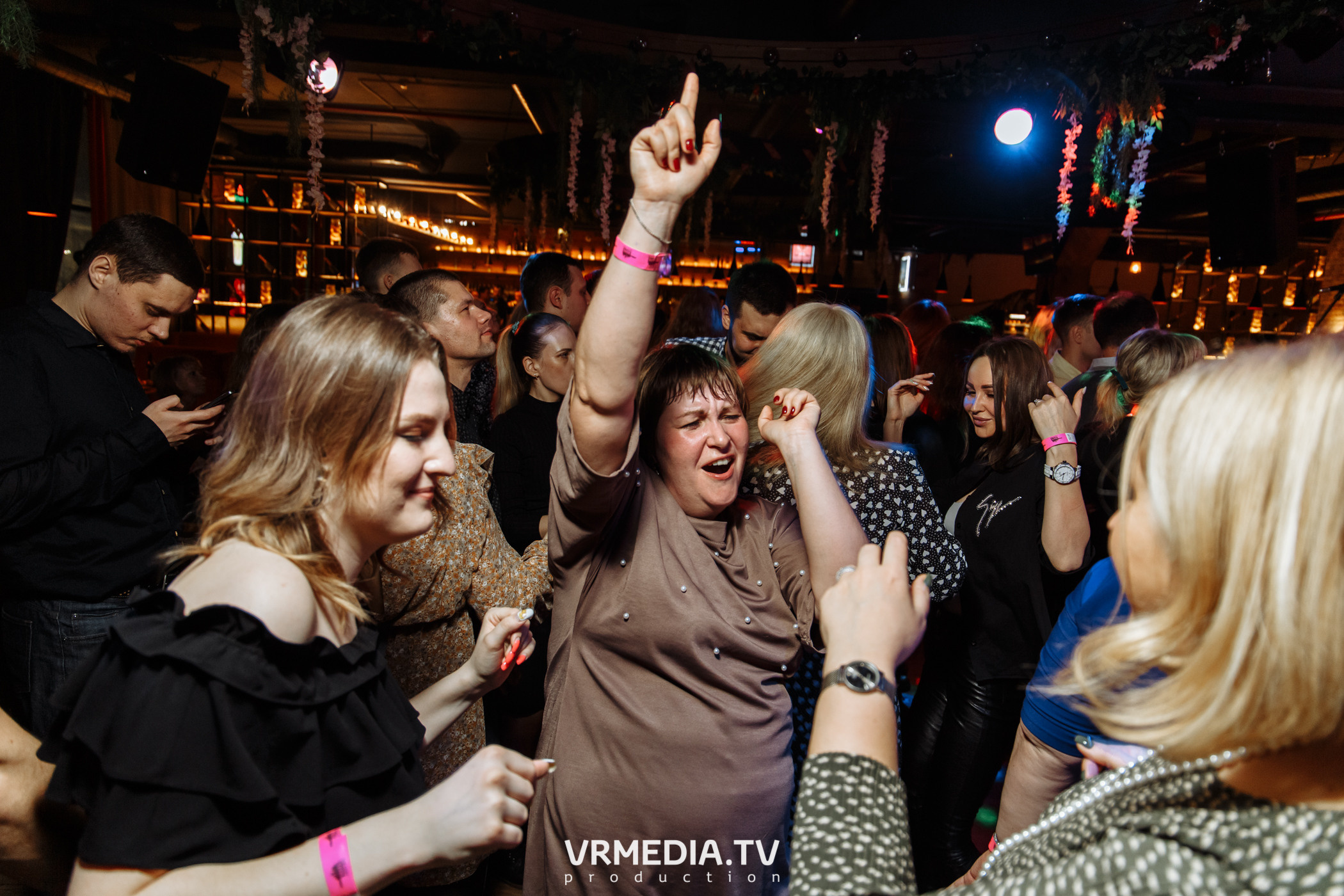 #ЖаркийЖенскийДень в гриль-баре «Жара»