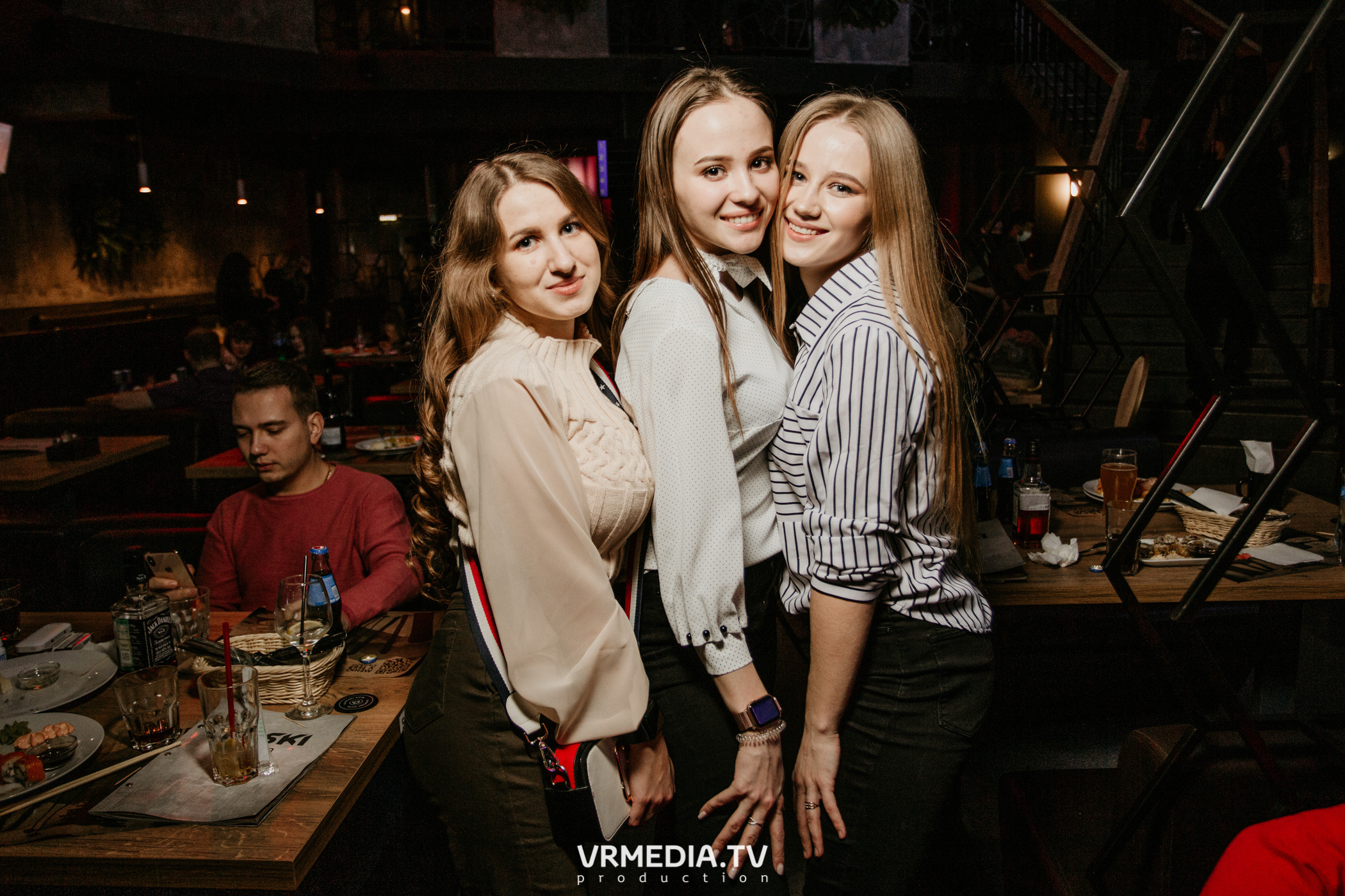 Выходные в баре «DOSKI»