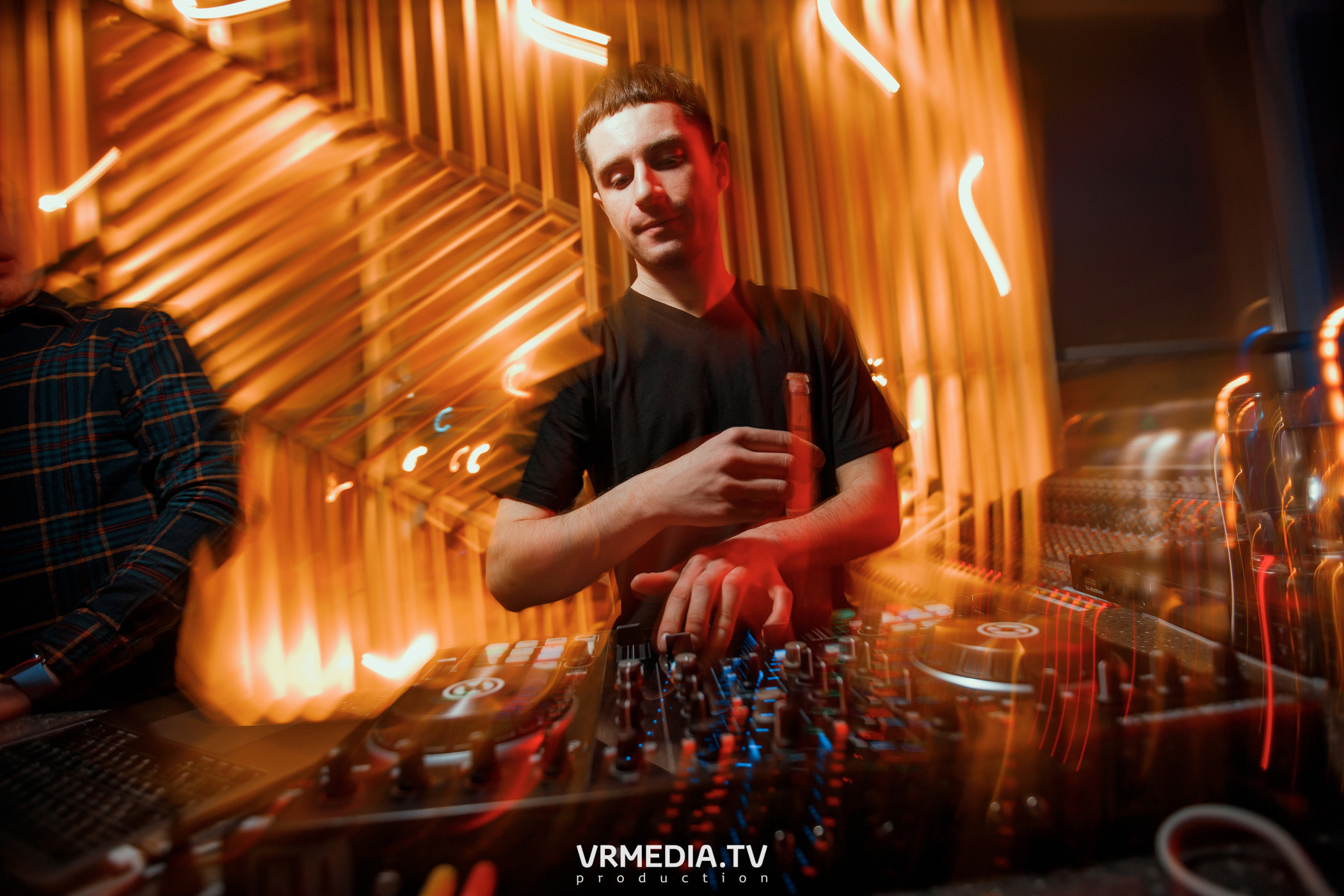 Выходные в баре «DOSKI»