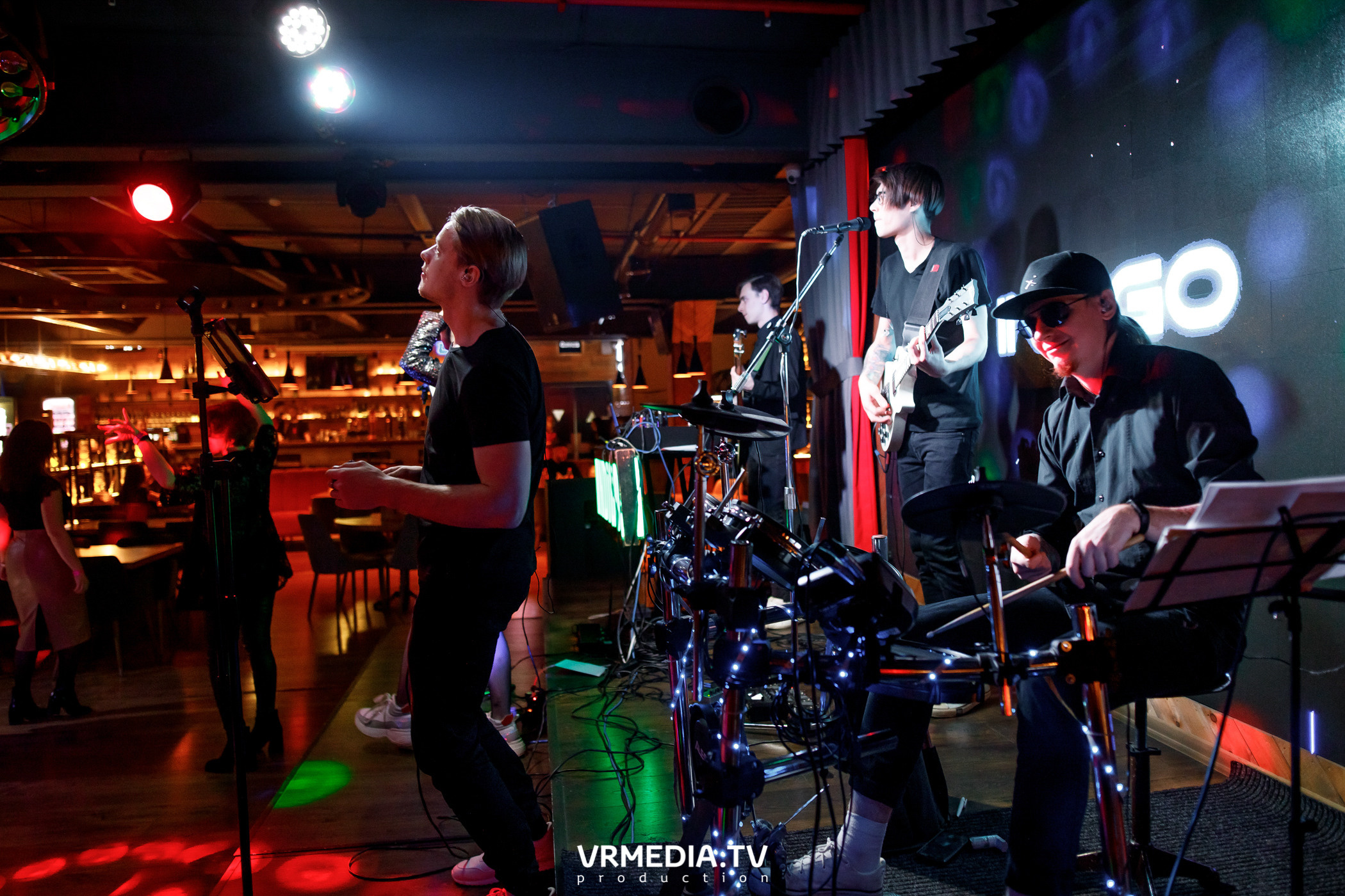 Индиго в гриль-баре «Жара»