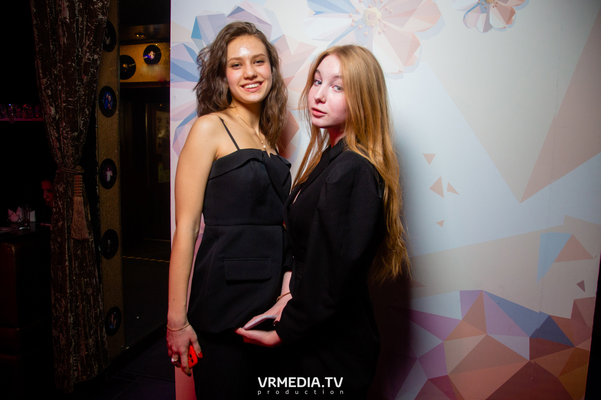 #СтихийноеКараоке в караоке-баре «Четыре стихии»