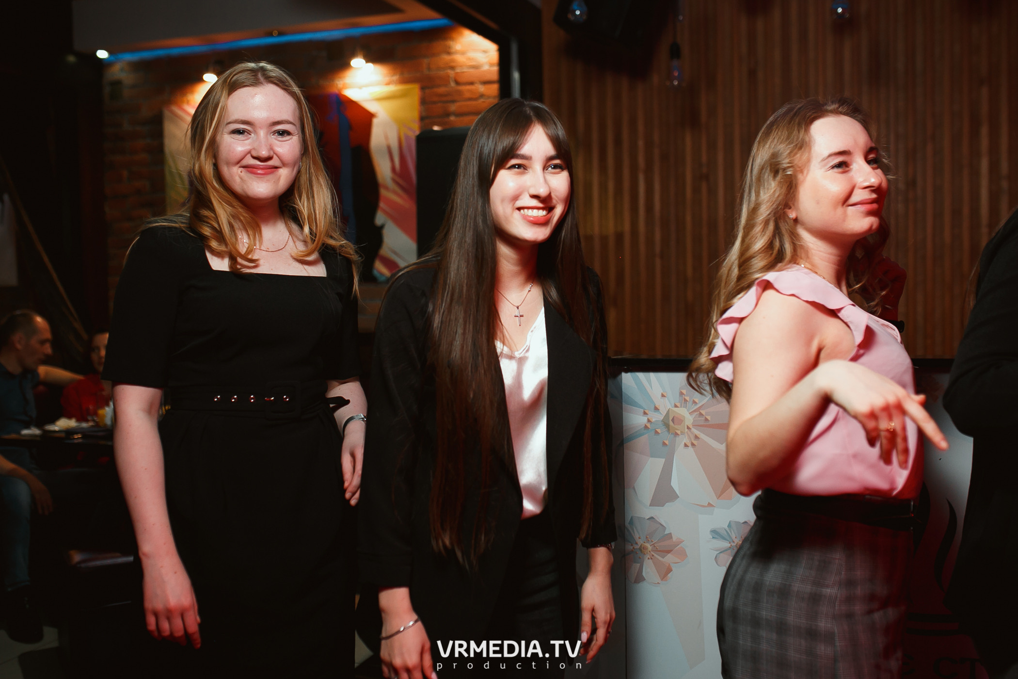 Международный женский день в караоке-баре «Четыре стихии»