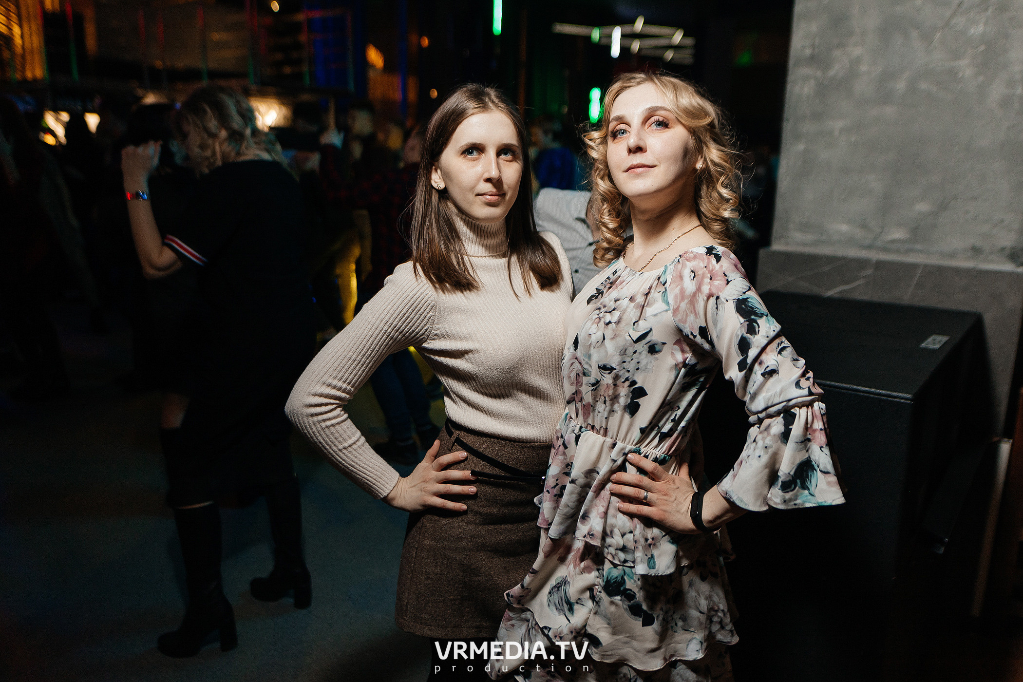 Выходные в баре «DOSKI»