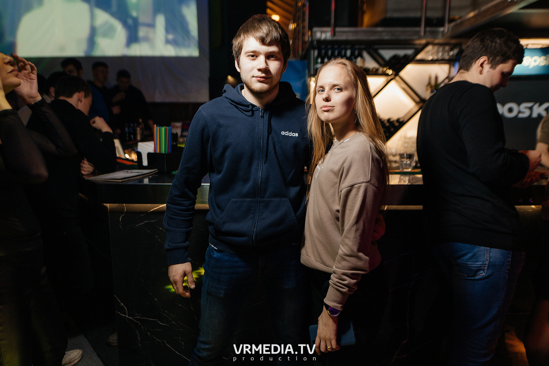 Выходные в баре «DOSKI»