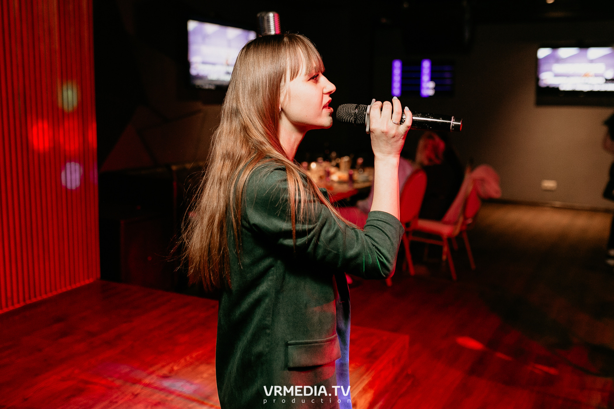 Выходные в баре «DOSKI»