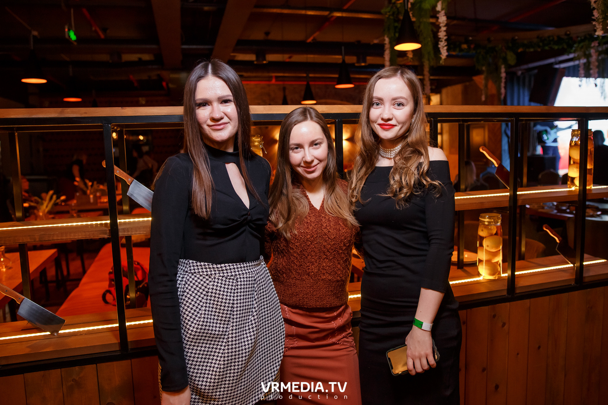 #ЖаркийЖенскийДень в гриль-баре «Жара»