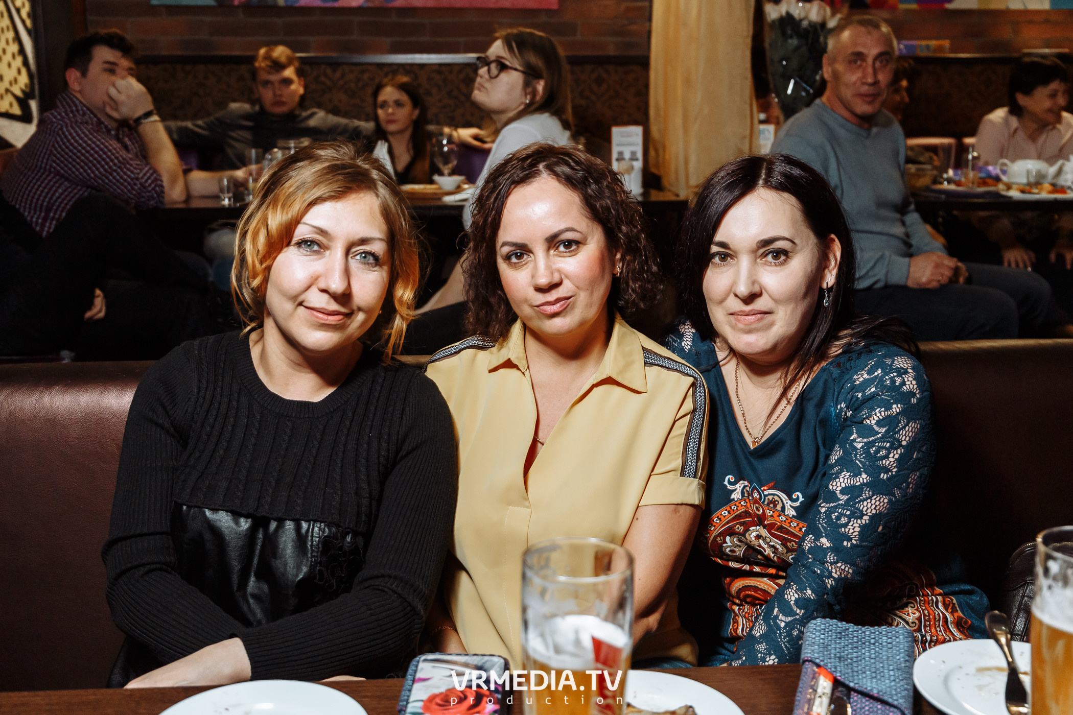 Международный женский день в караоке-баре «Четыре стихии»