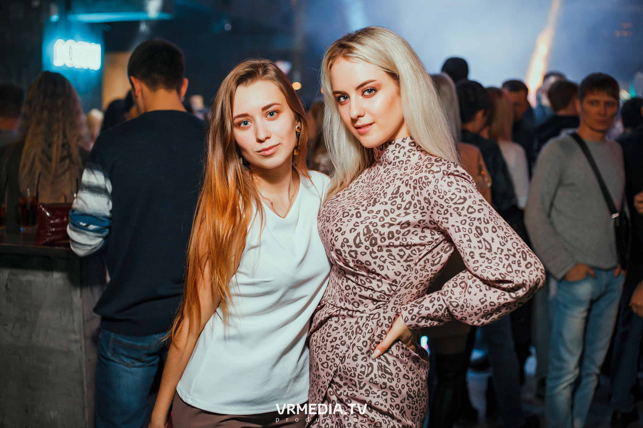 Выходные в баре «DOSKI»