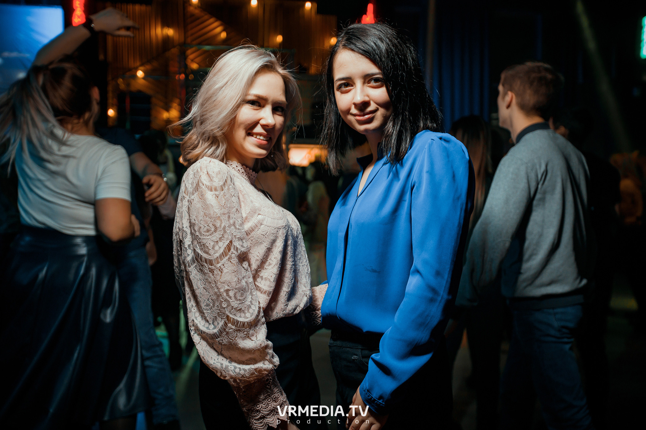 Выходные в баре «DOSKI»