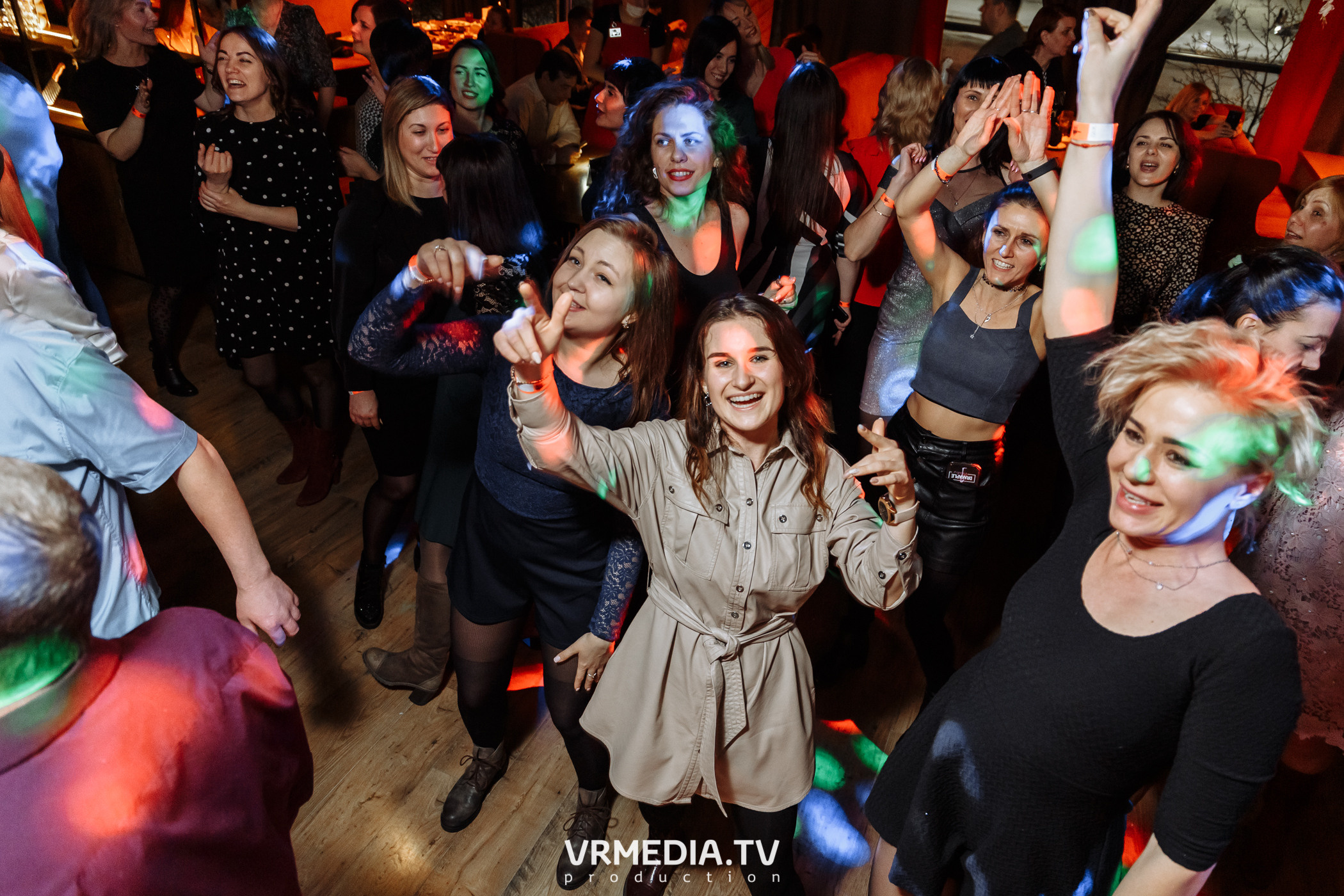 #ЖаркийЖенскийДень в гриль-баре «Жара»