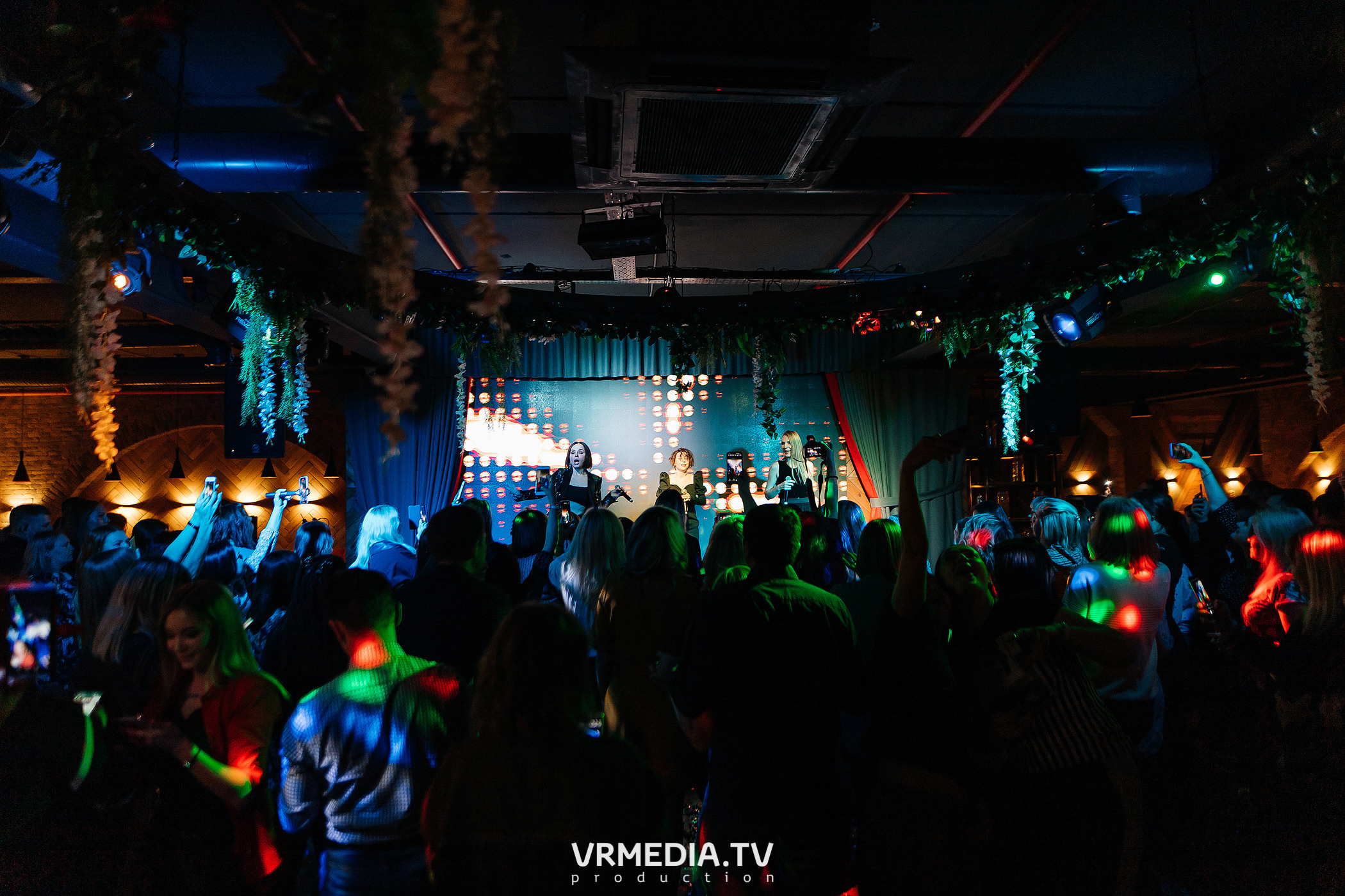 Золотой состав группы «Стрелки» в гриль-баре «Жара»