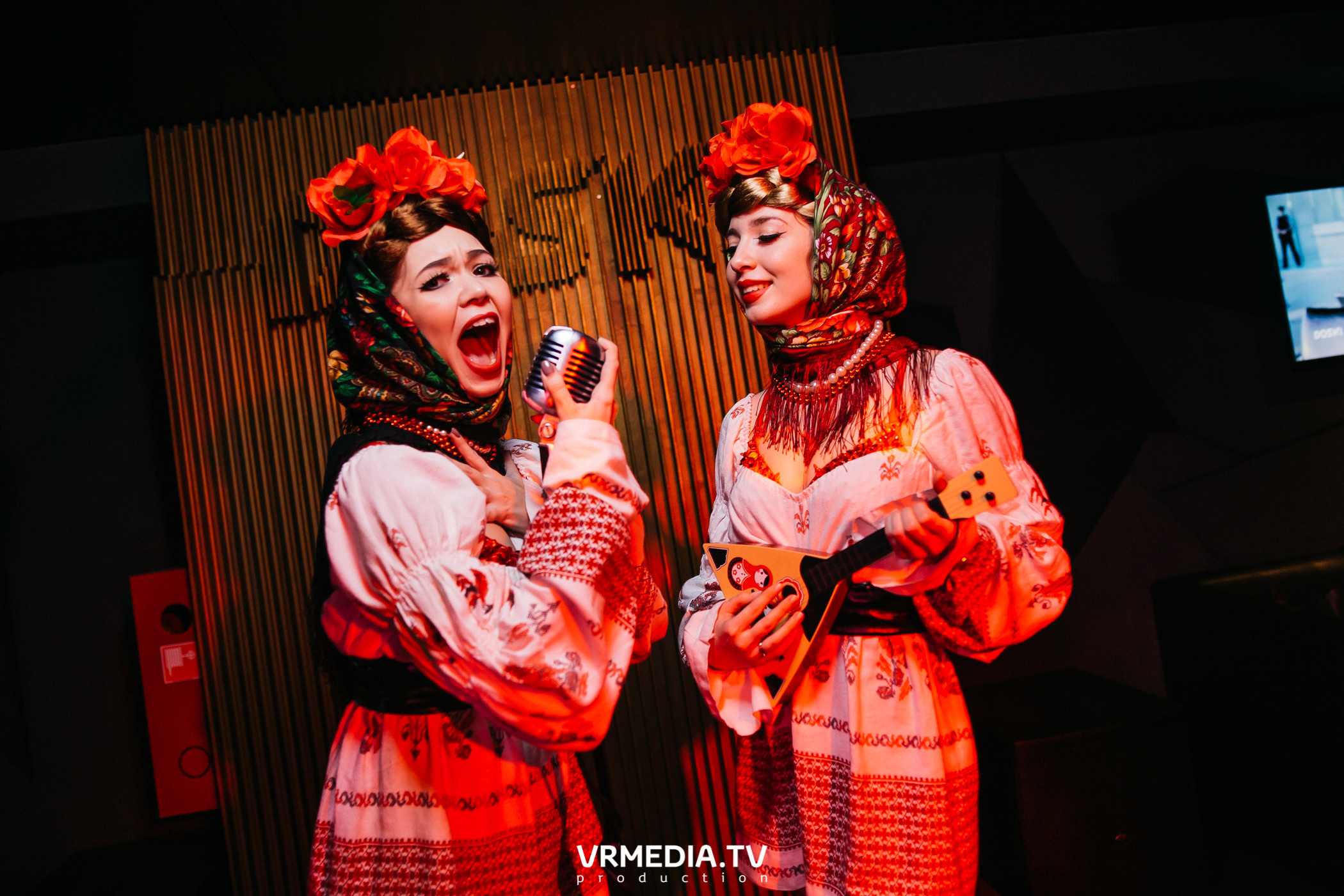 Выходные в баре «DOSKI»