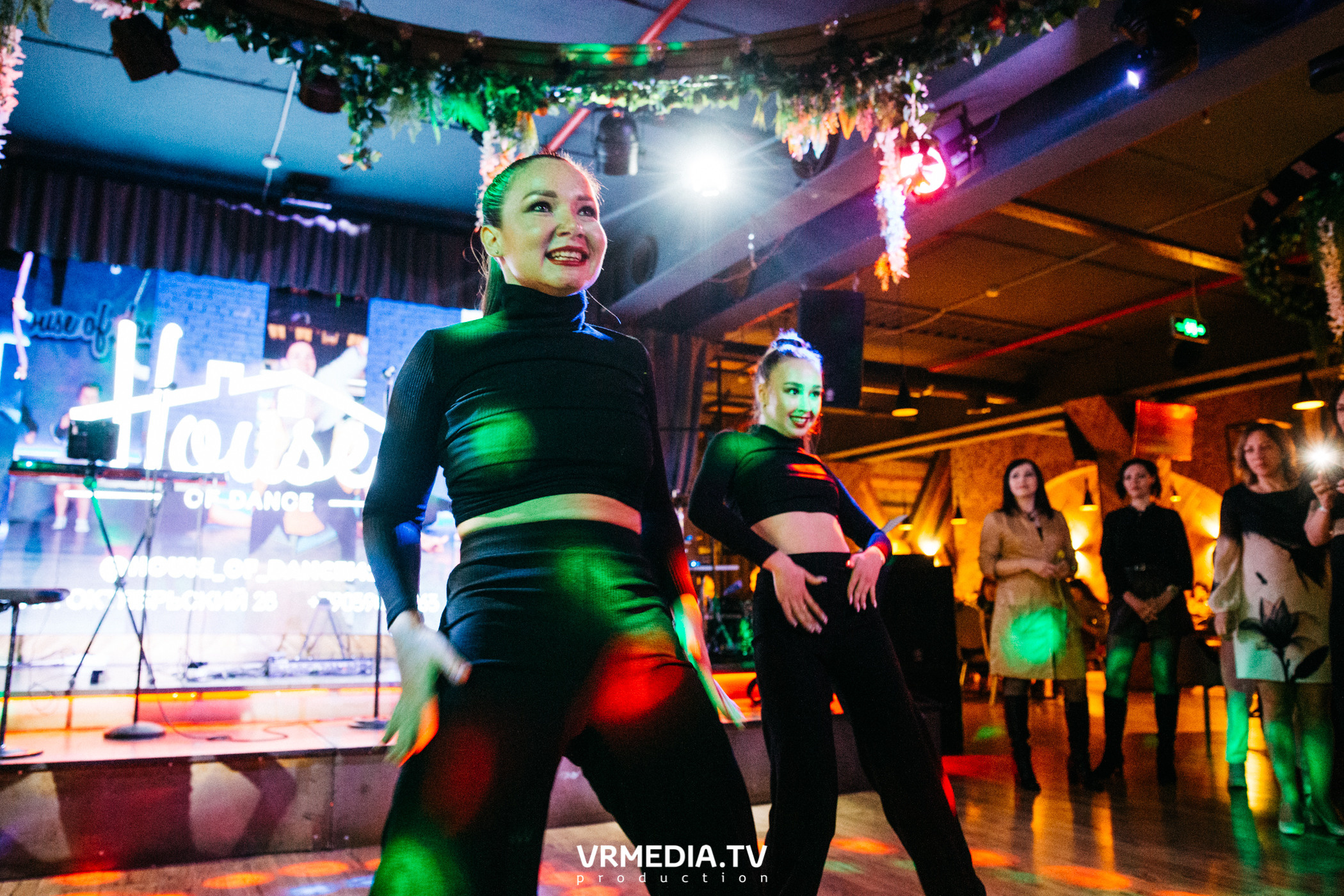 #ЖаркийЖенскийДень в гриль-баре «Жара»