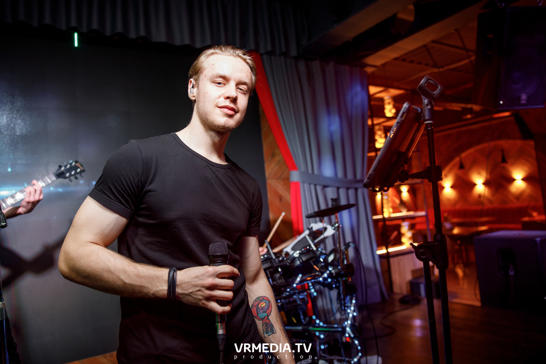 Индиго в гриль-баре «Жара»