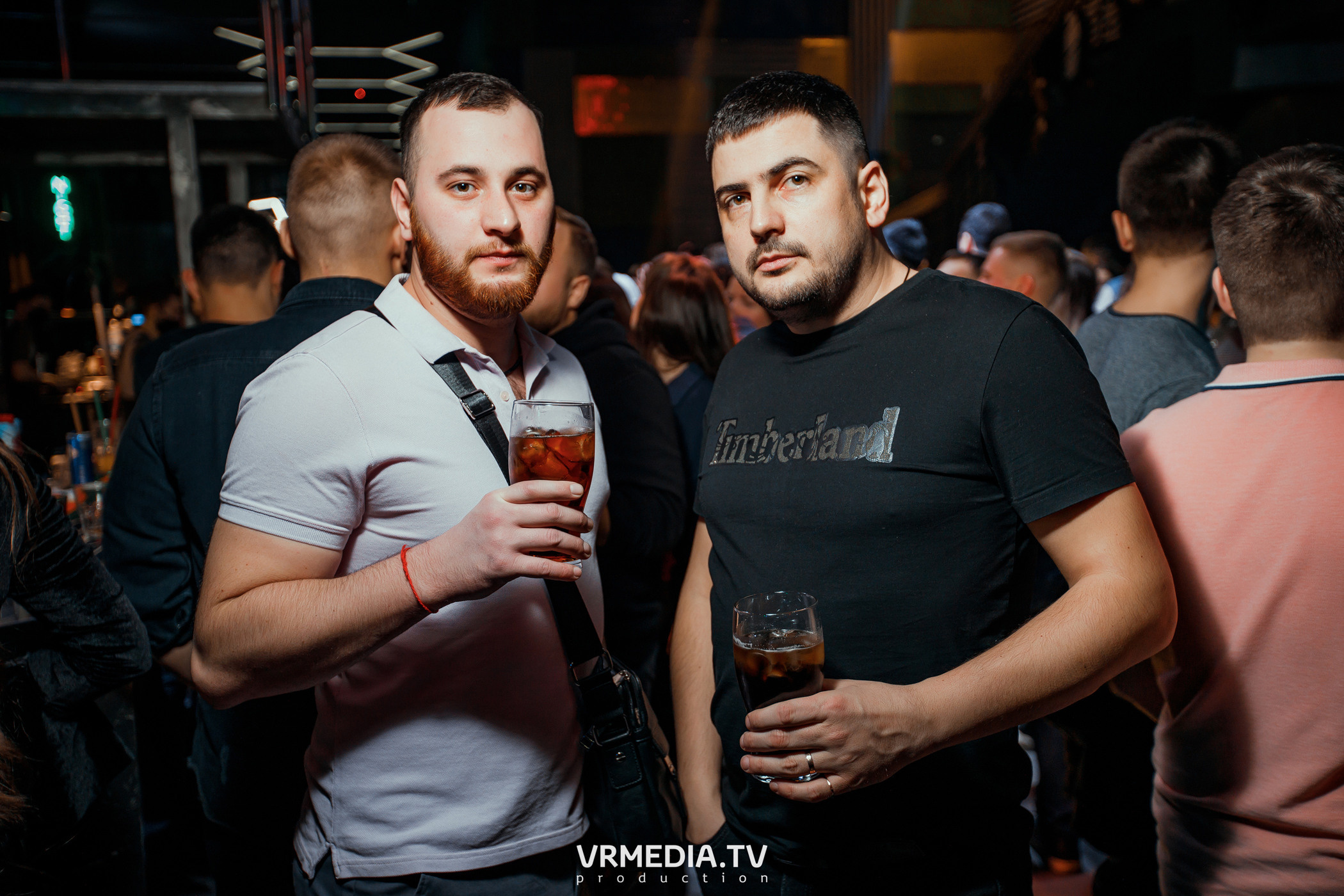 Выходные в баре «DOSKI»