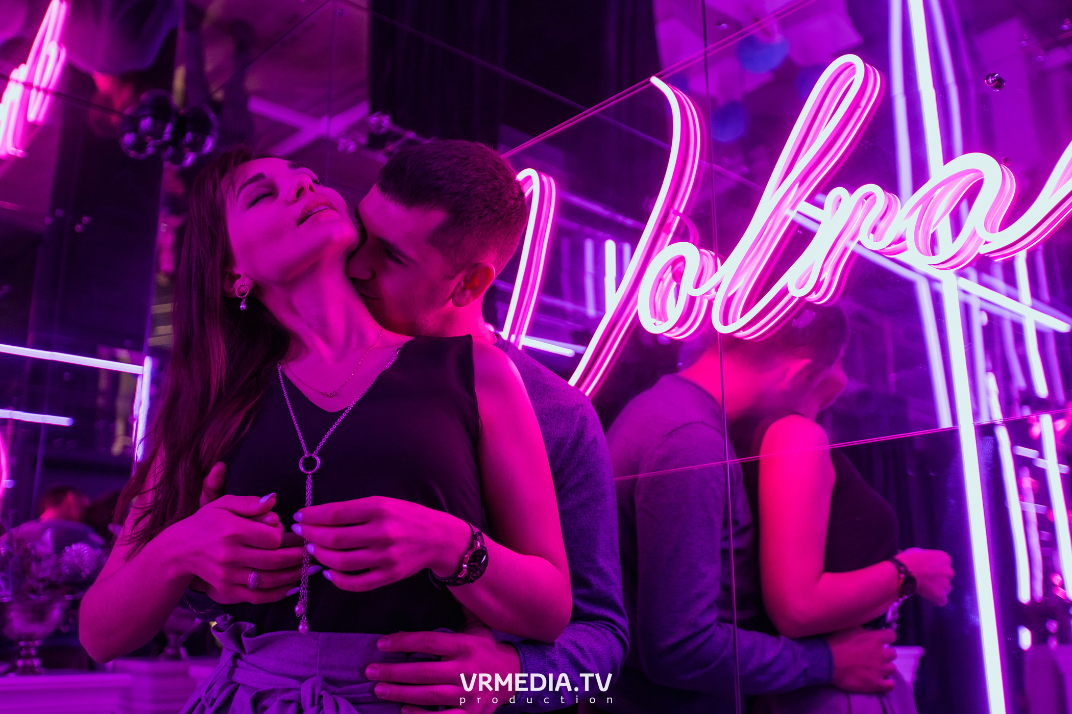 Довольно старый Новый год в караоке «Volna»