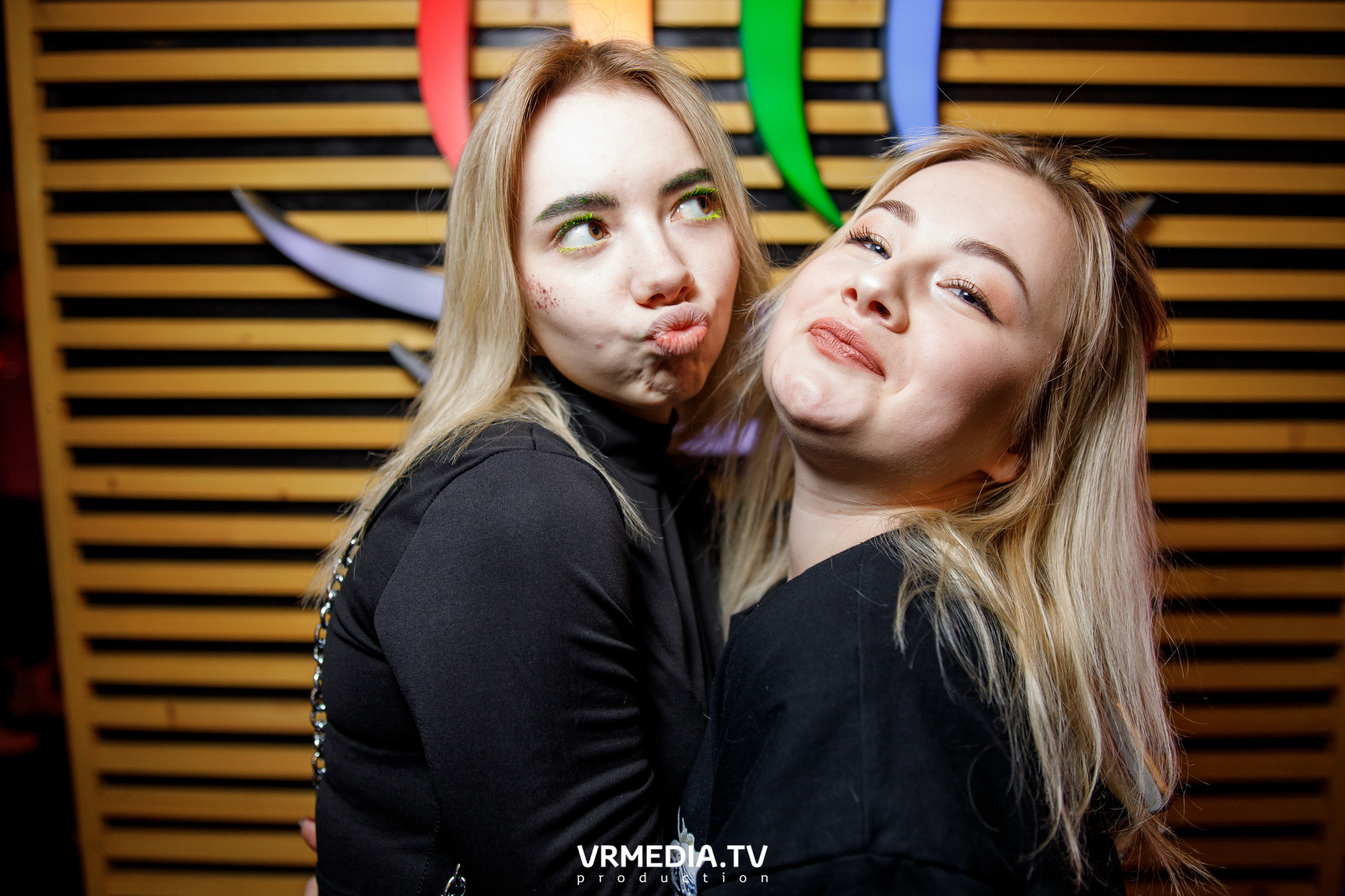 #СтихийноеКараоке в караоке-баре «Четыре стихии»