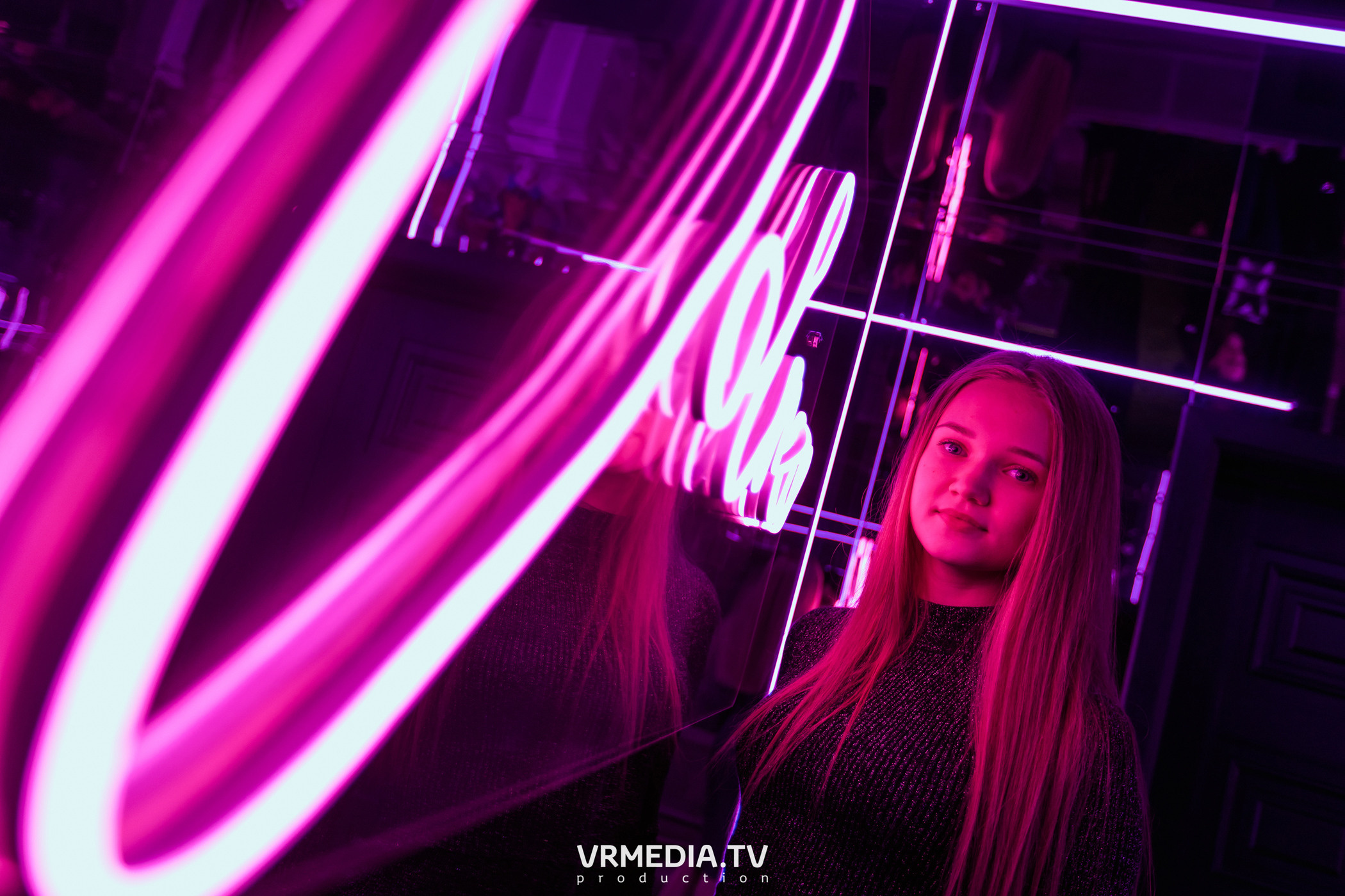 Merry Christmas в караоке «Volna»