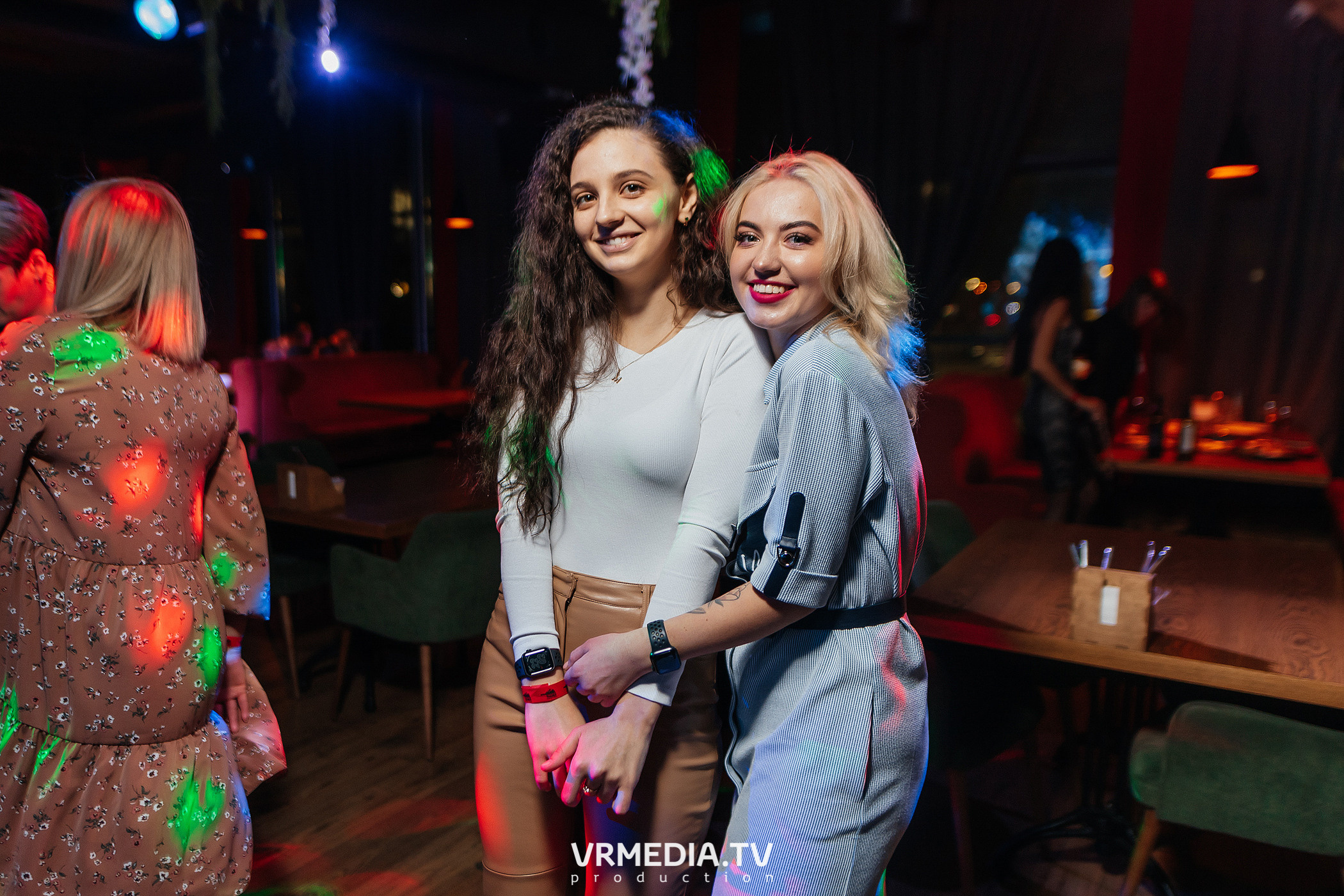 #ЖАРКИЕДНИИНОЧИ в гриль-баре «Жара»