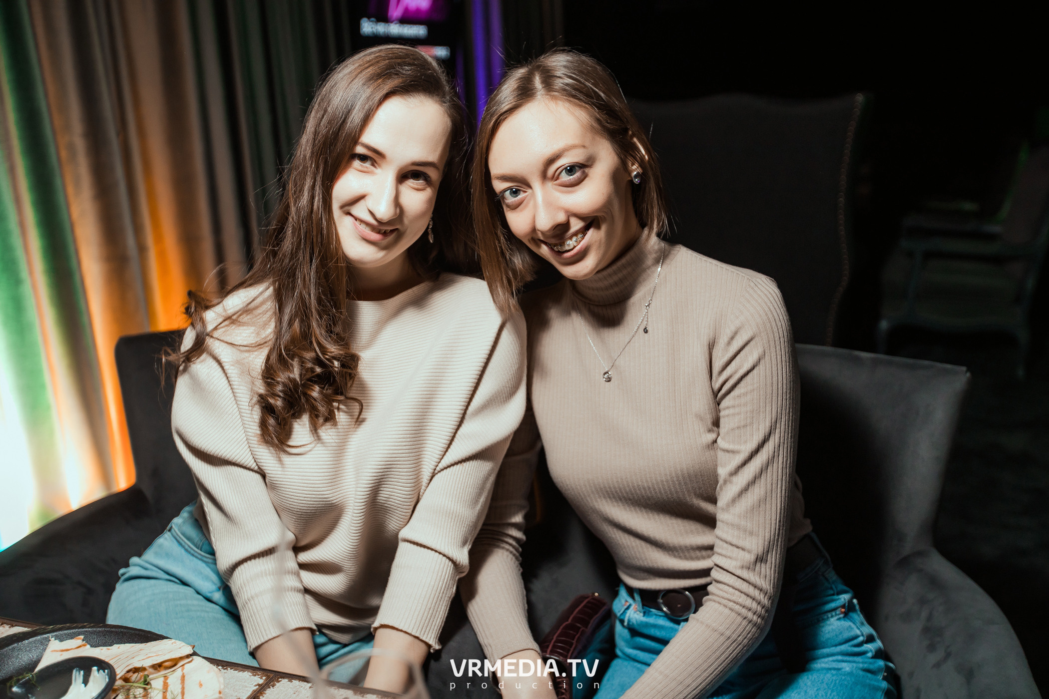 Довольно старый Новый год в караоке «Volna»