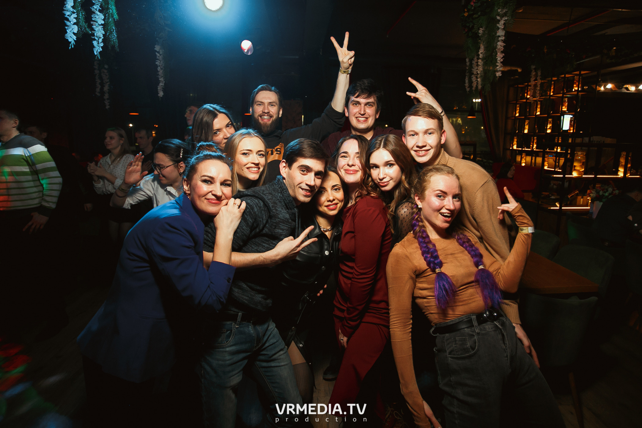 Алые Паруса в гриль-баре «Жара»