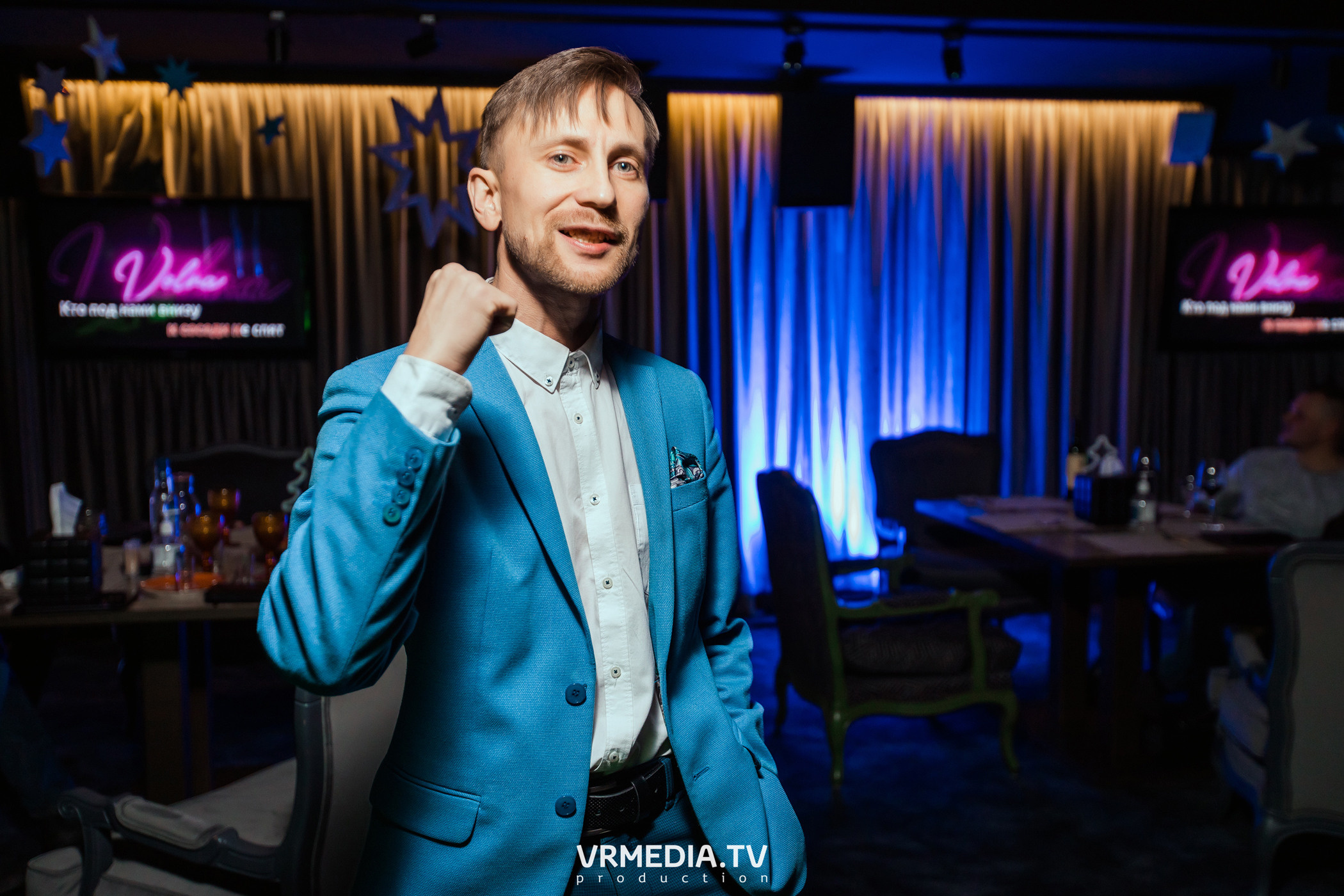 Довольно старый Новый год в караоке «Volna»