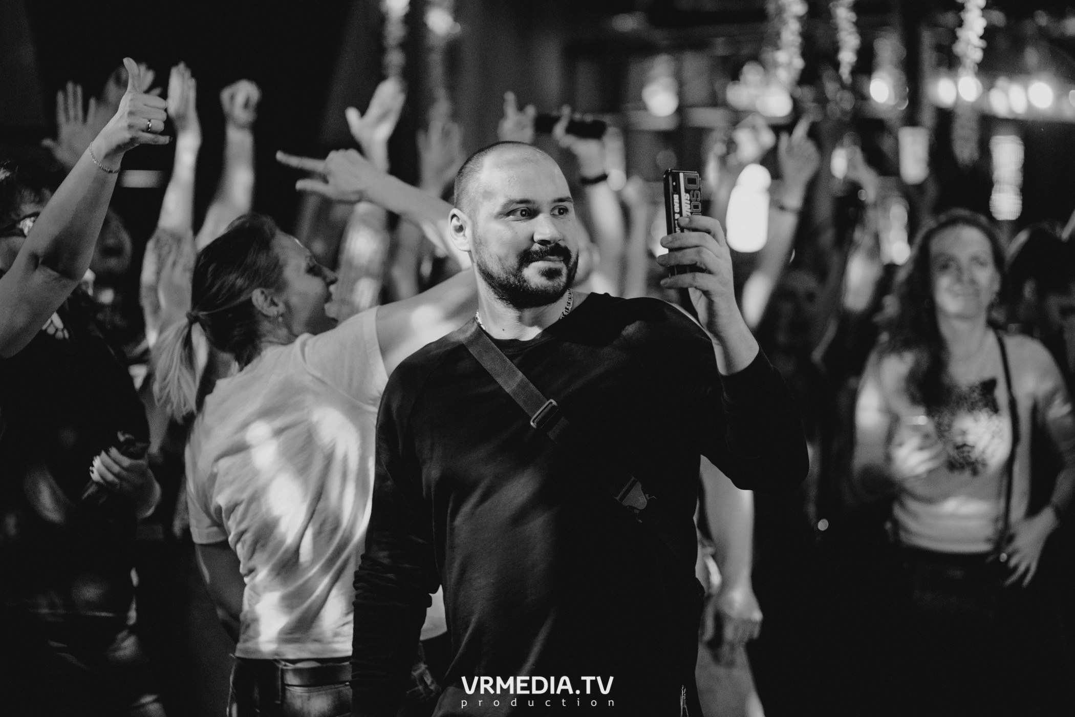 Концерт группы «Отпетые Мошенники» в гриль-баре «Жара»