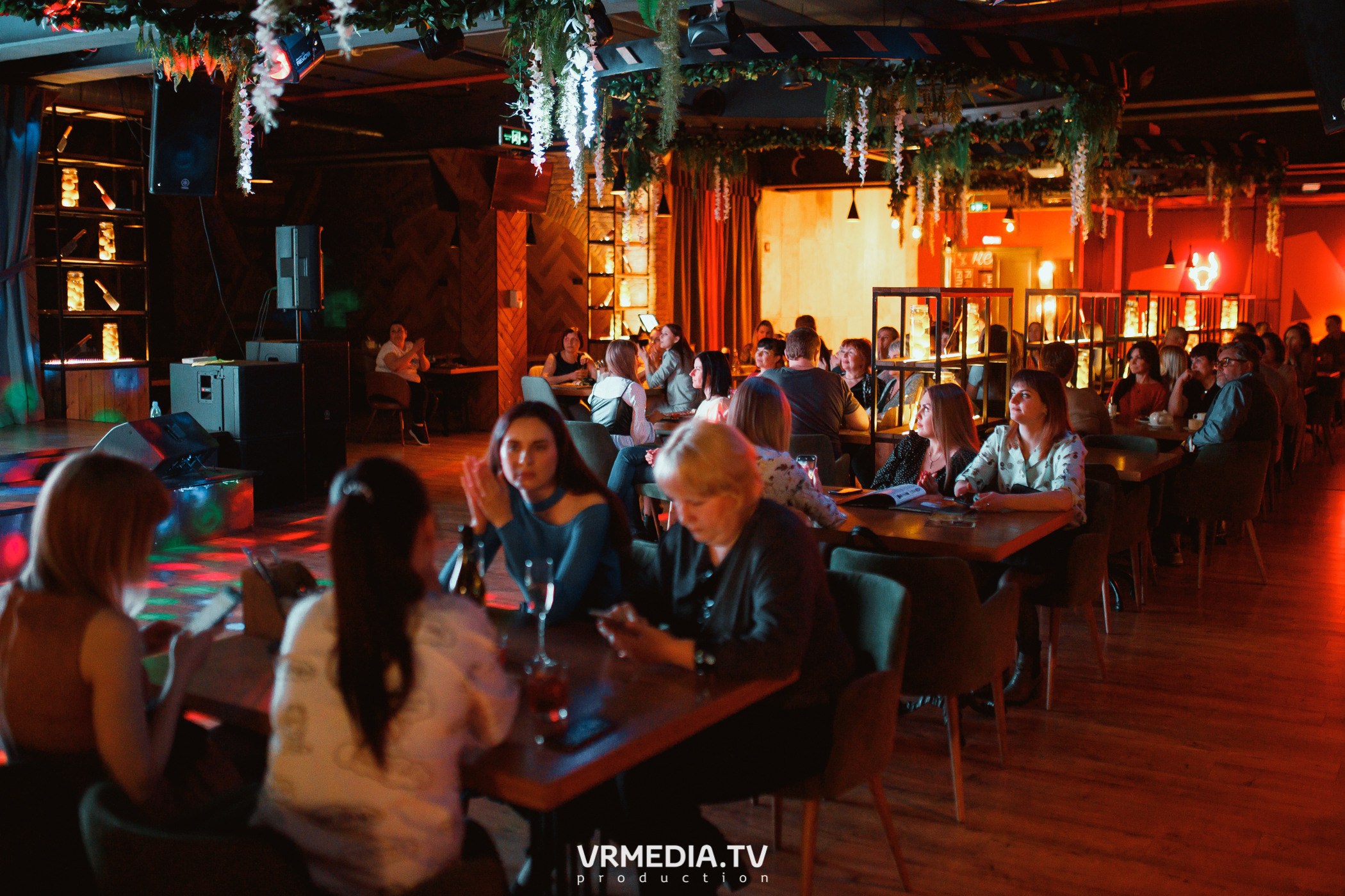 Концерт группы «Отпетые Мошенники» в гриль-баре «Жара»