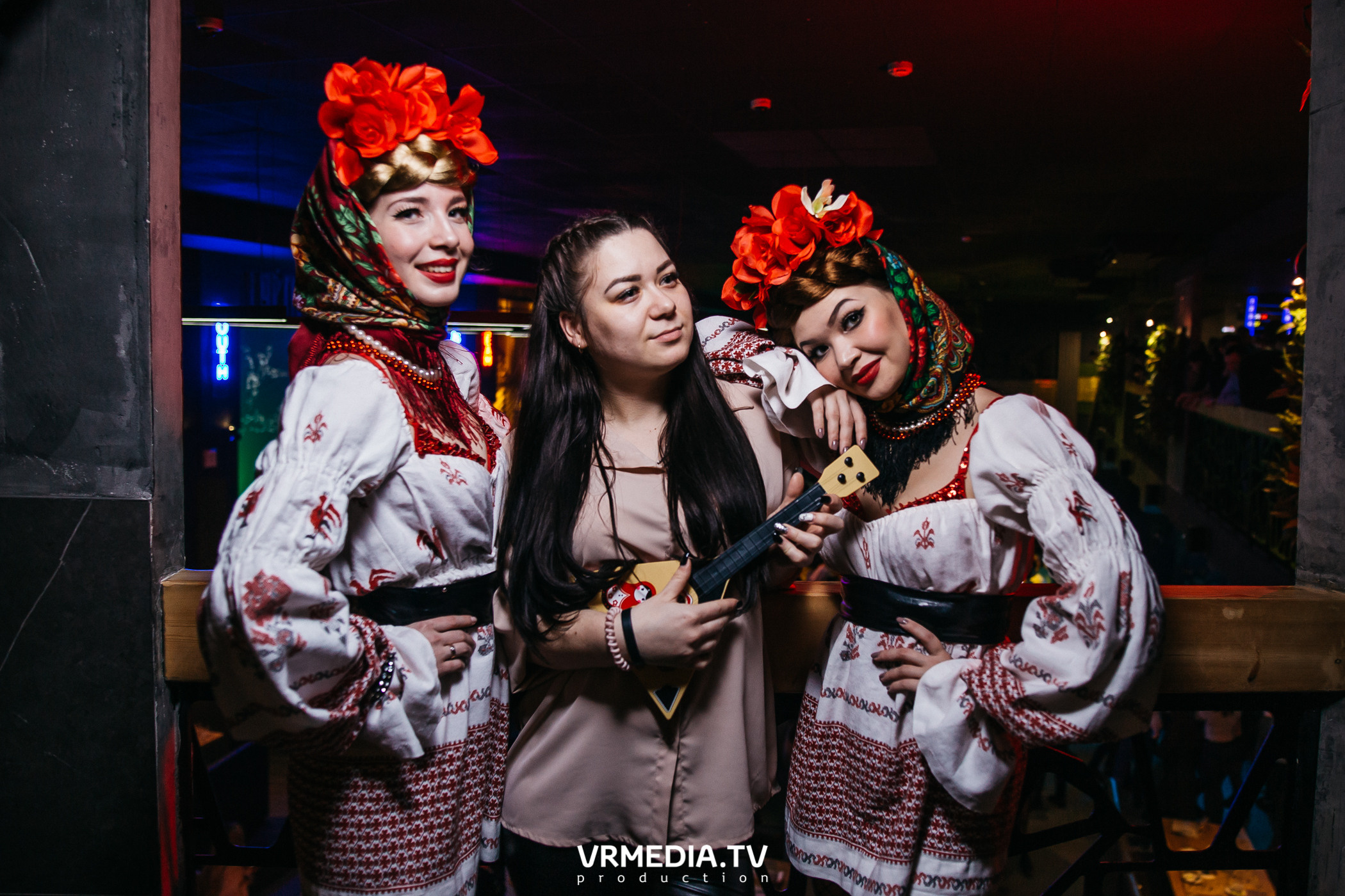 Выходные в баре «DOSKI»