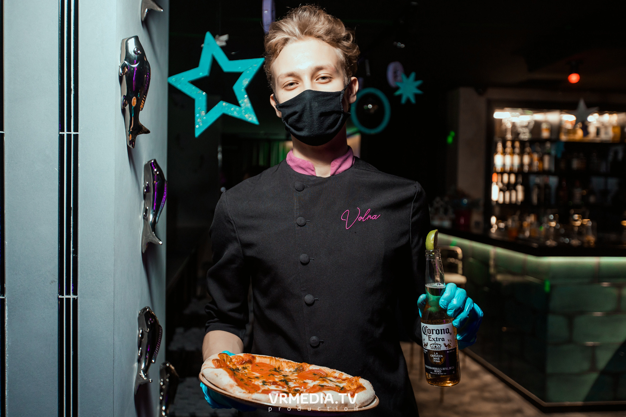 Довольно старый Новый год в караоке «Volna»